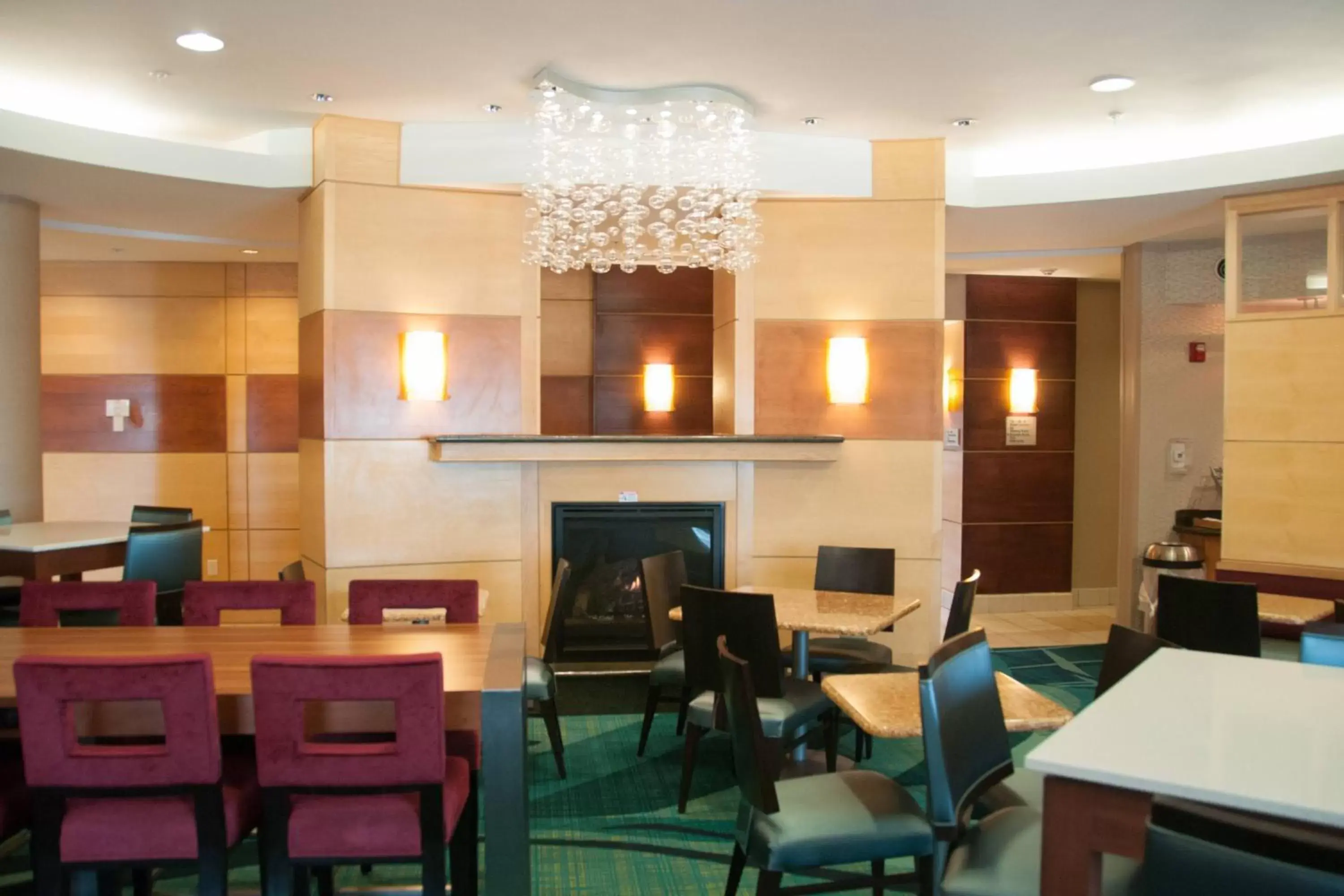 Lobby or reception, Restaurant/Places to Eat in SpringHill Suites by Marriott Colorado Springs South