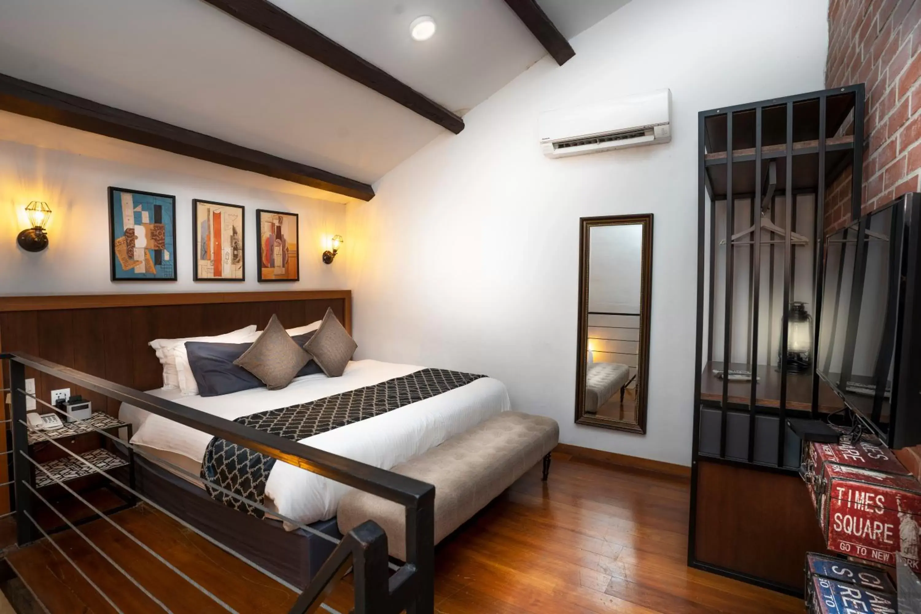 Bedroom, Seating Area in RARE Heritage House