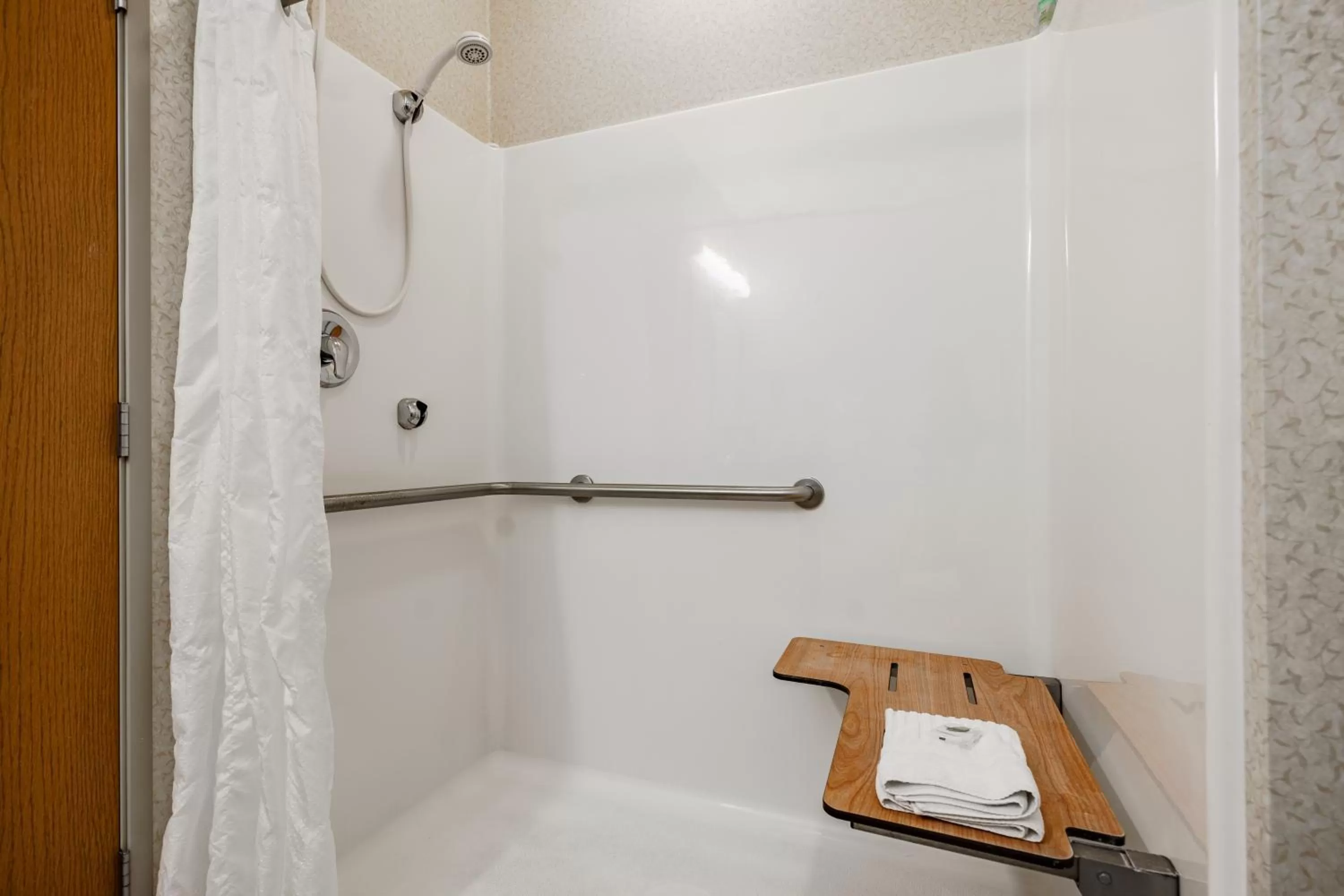 Bathroom in Cobblestone Suites - Ripon