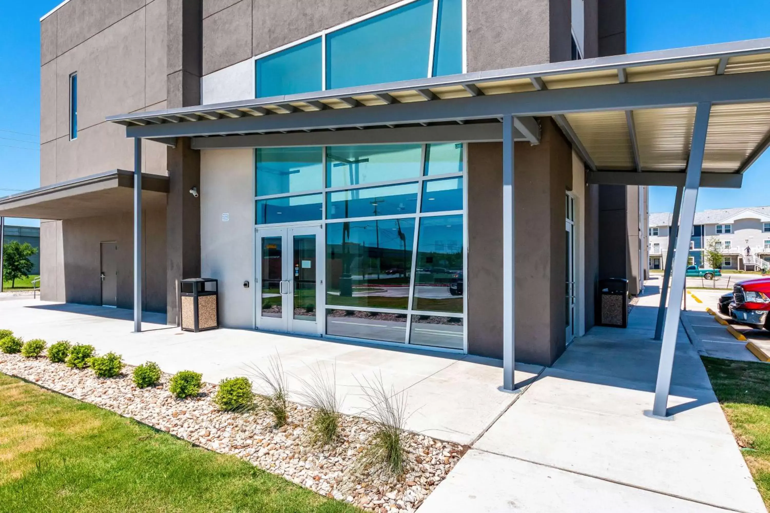 Property building in Studio 6-San Marcos, TX Property building in Studio 6-San Marcos, TX
