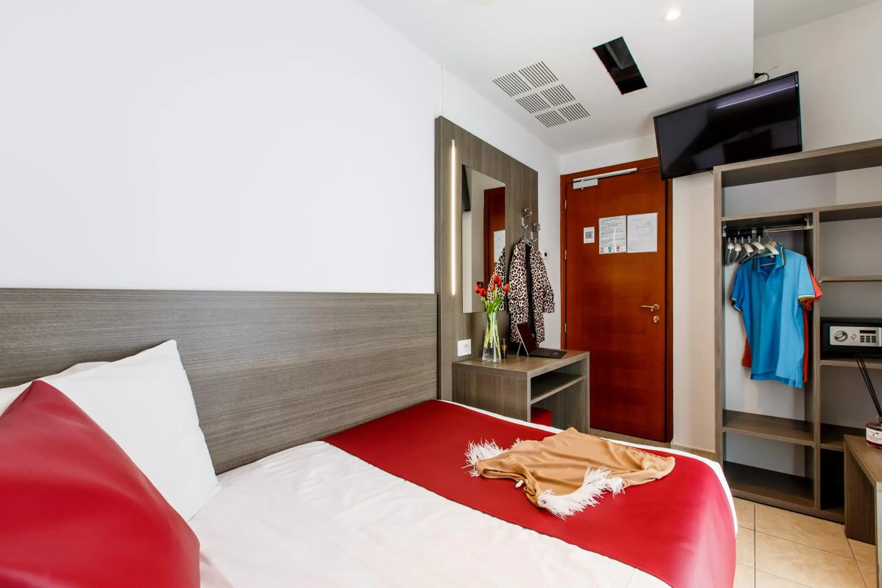 Bed in Hotel Grazia Riccione