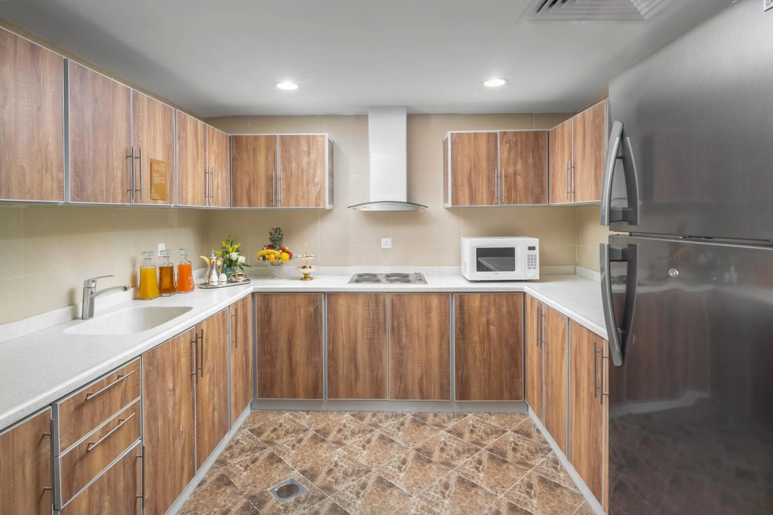 kitchen in Taiba Front Hotel