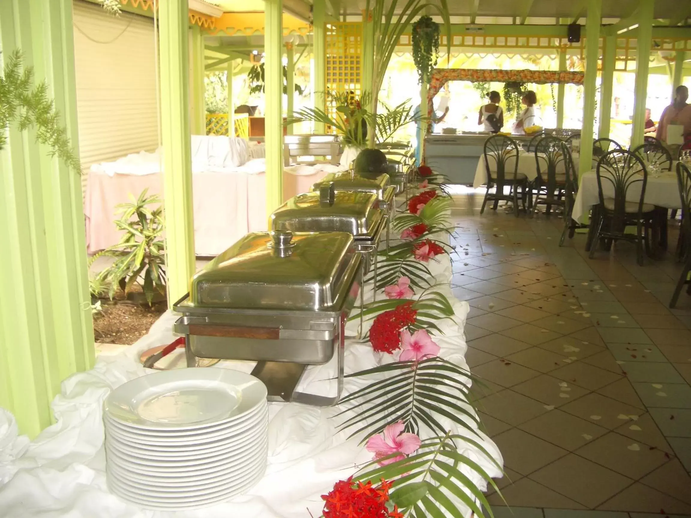 Day, Restaurant/Places to Eat in Canella Beach Hotel