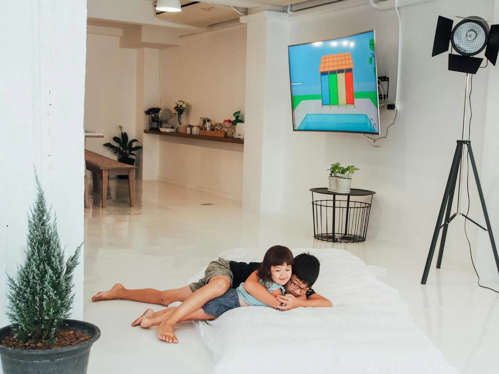 Property building in Varmtel