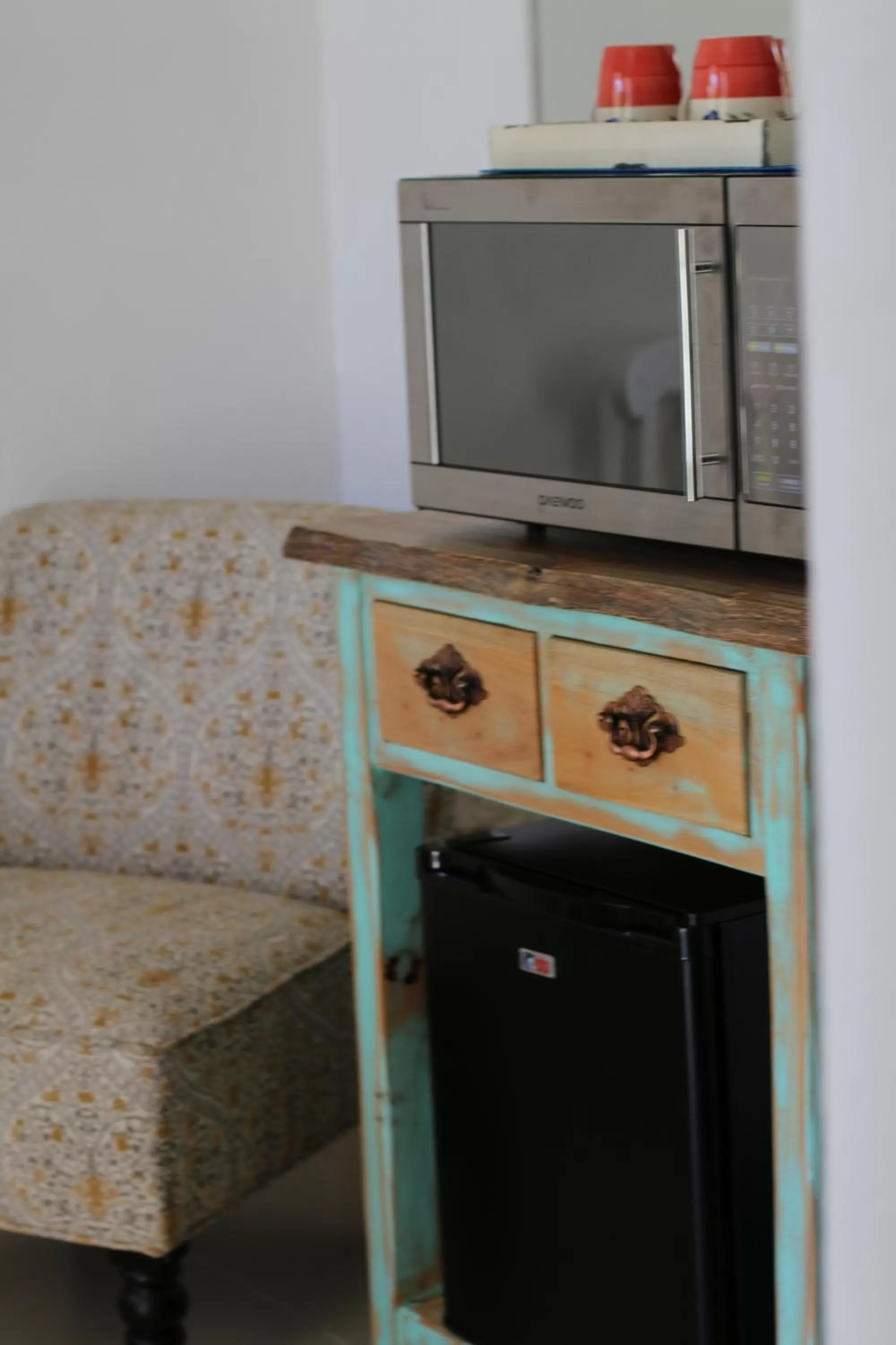 Dining area, TV/Entertainment Center in WishTulum