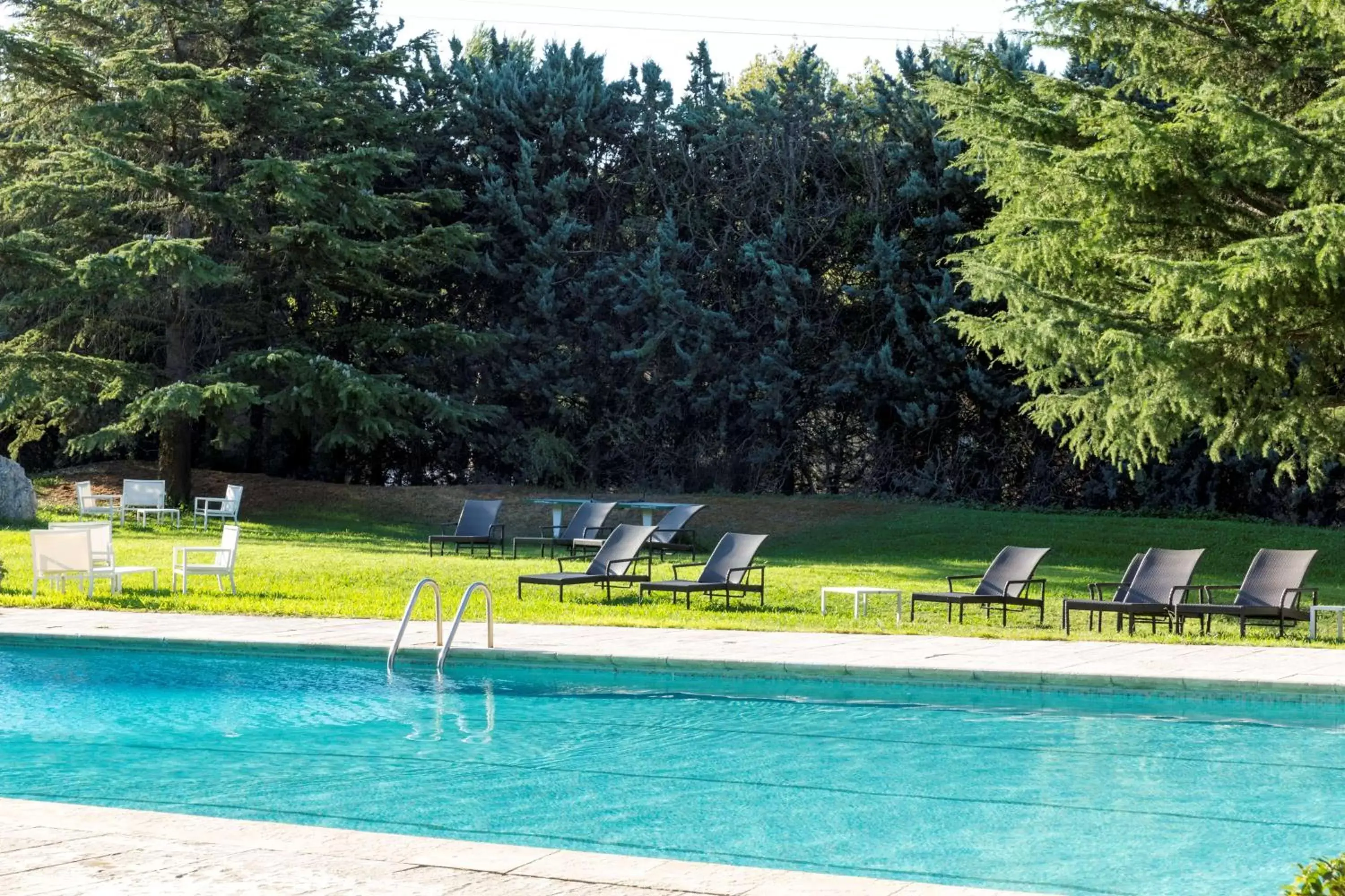 Pool view, Swimming Pool in Best Western Domaine de Roquerousse