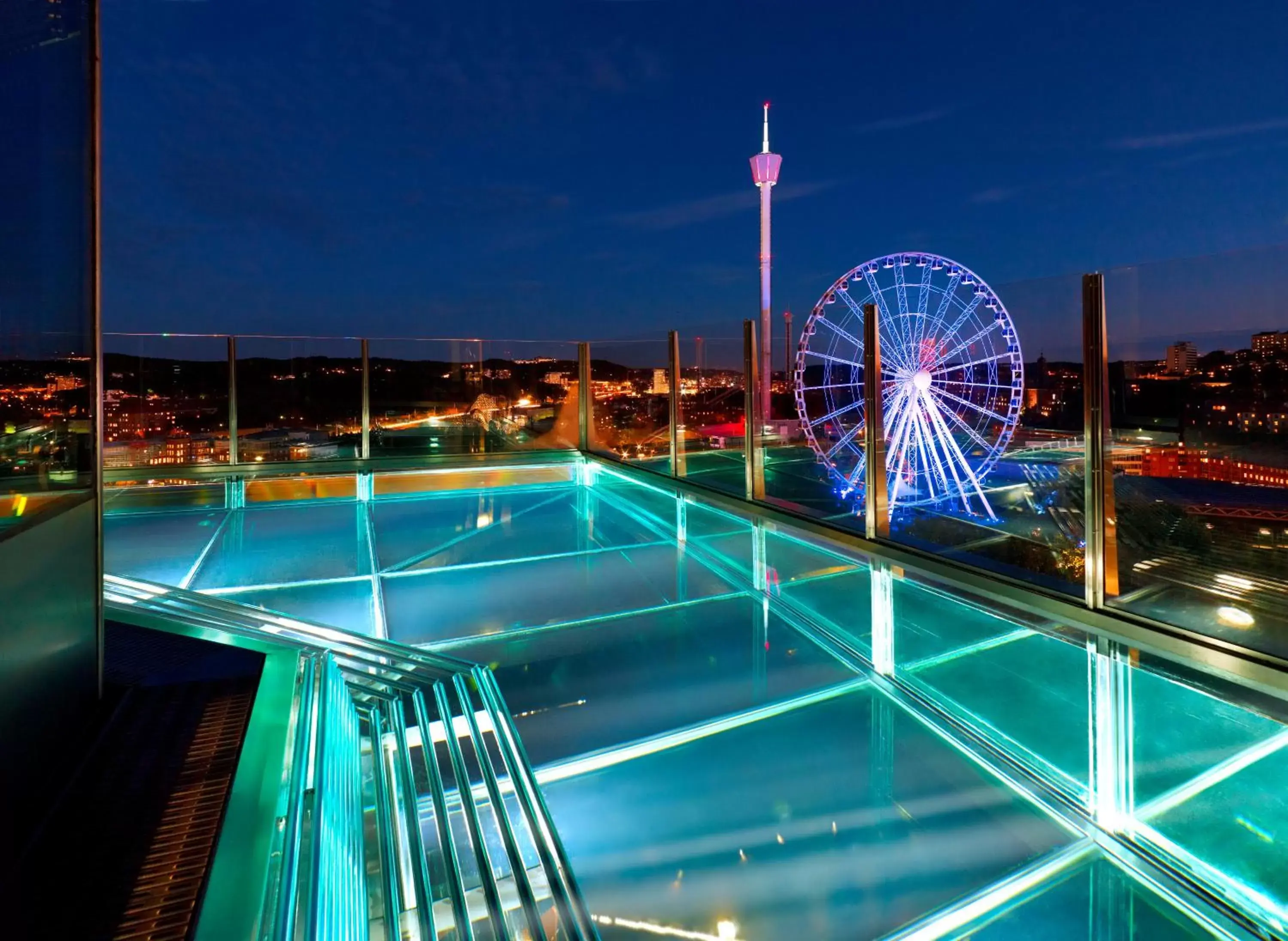 Swimming Pool in Upper House