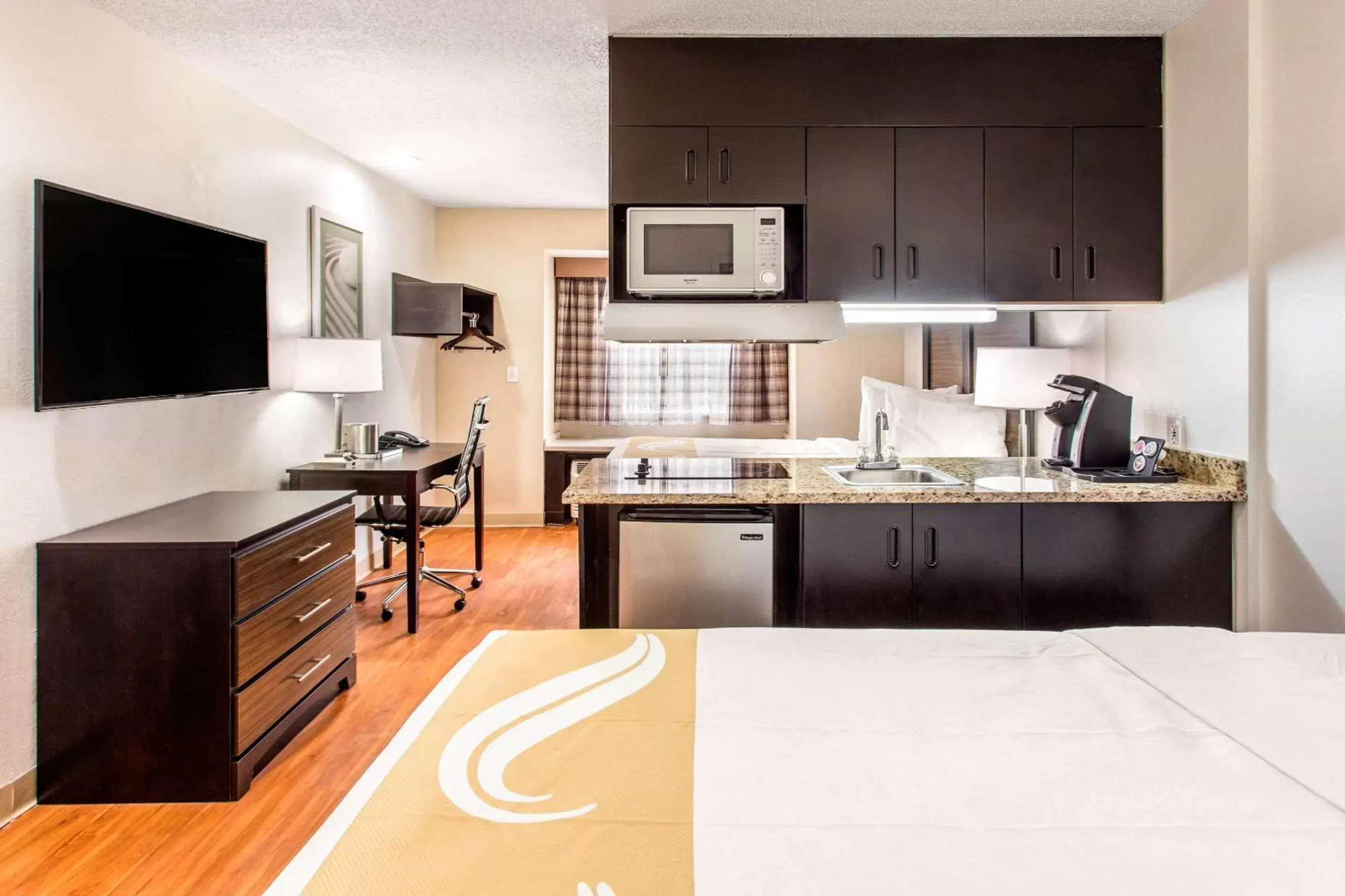 Photo of the whole room, Kitchen/Kitchenette in Quality Inn & Suites - Myrtle Beach