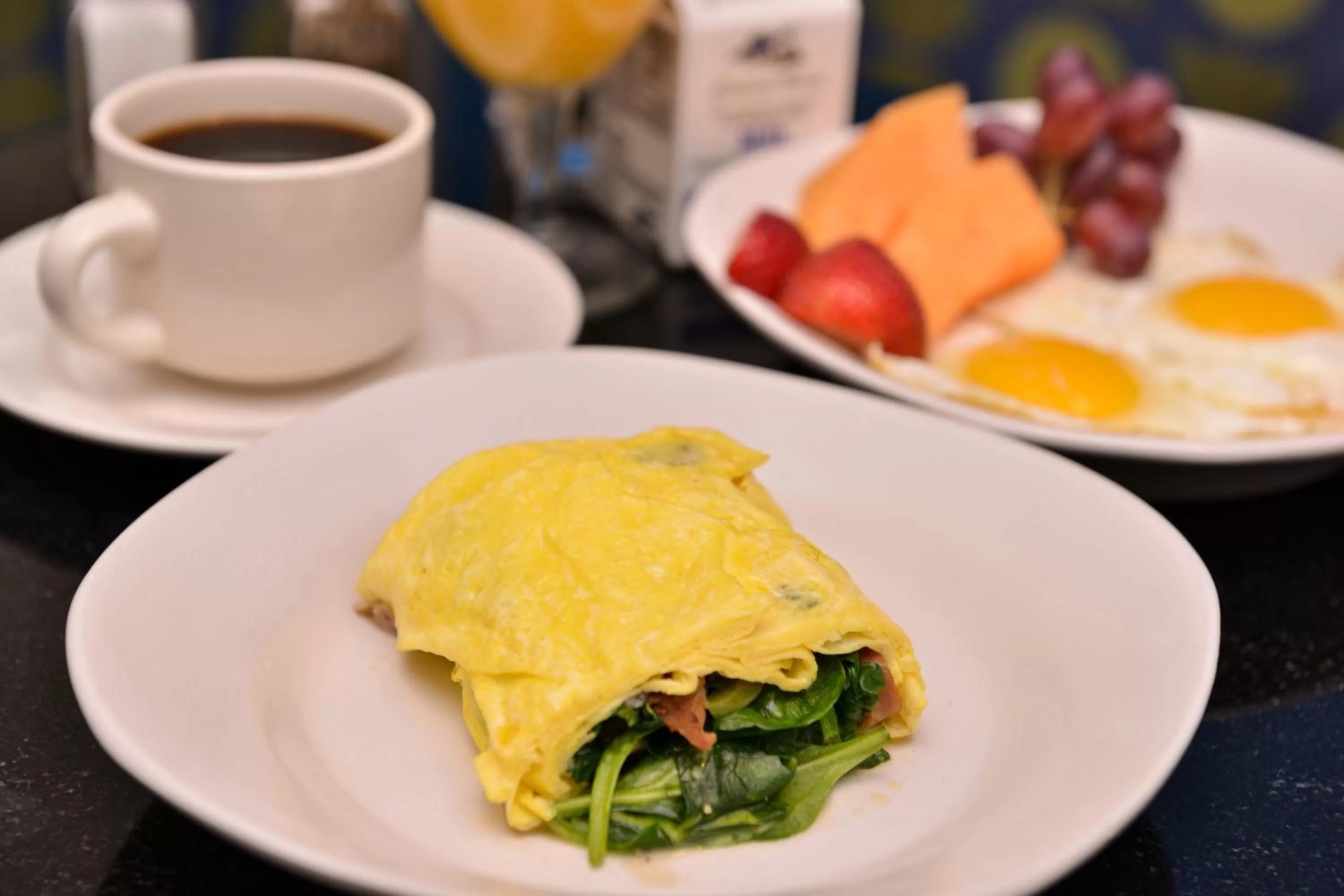 Restaurant/places to eat in Holiday Inn Montgomery South Airport by IHG