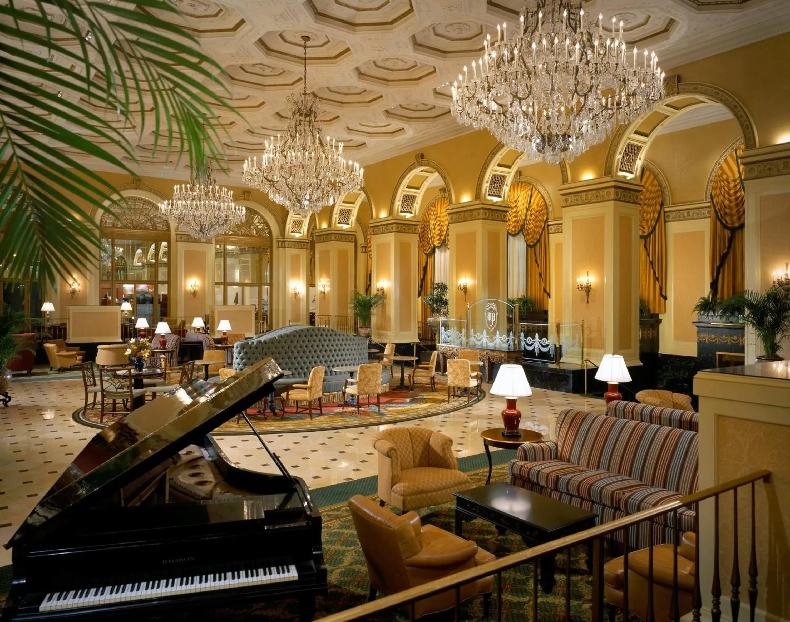 Lobby or reception, Restaurant/Places to Eat in Omni William Penn Hotel