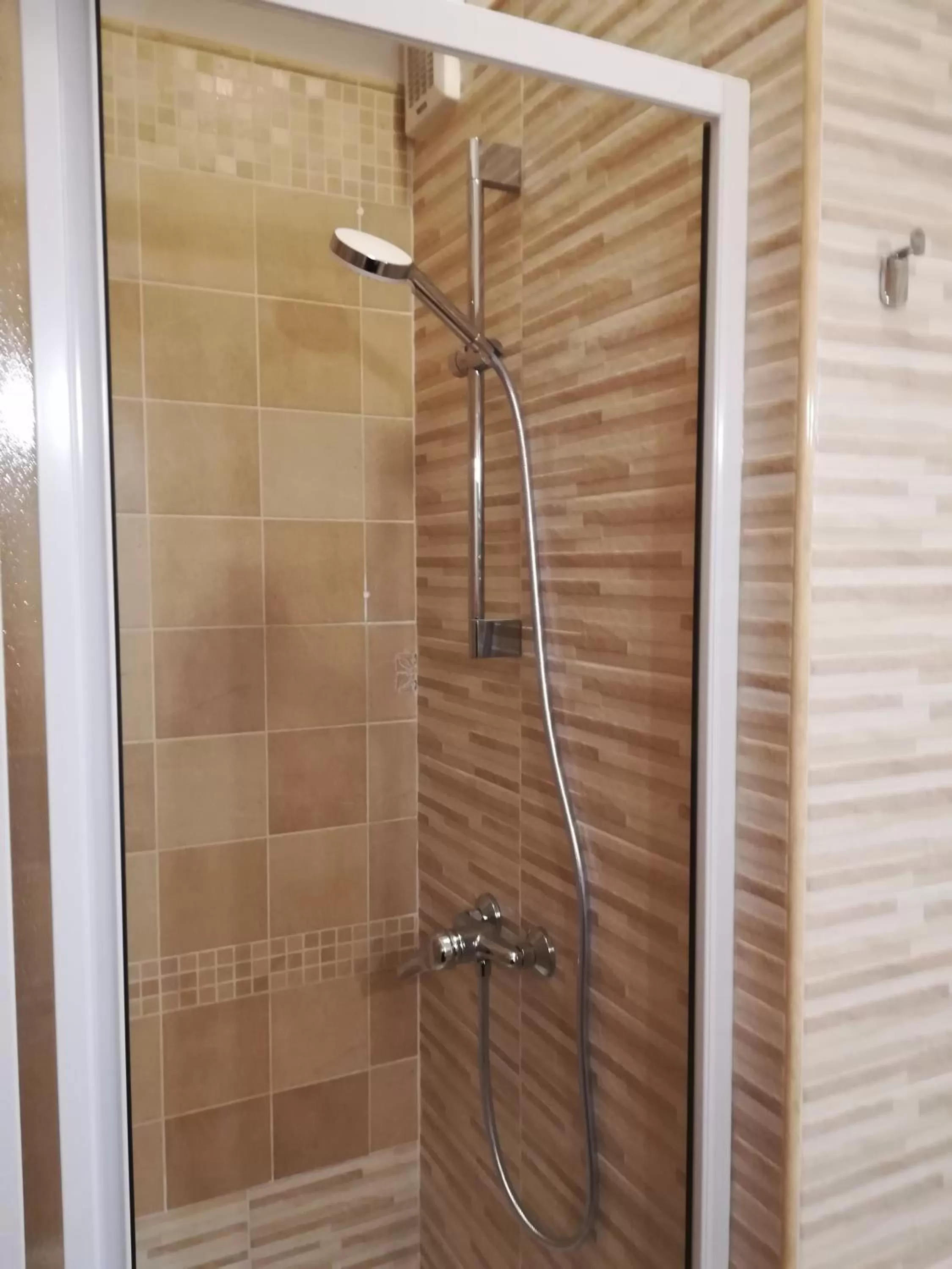 Shower in La Collina Capo d'Orlando