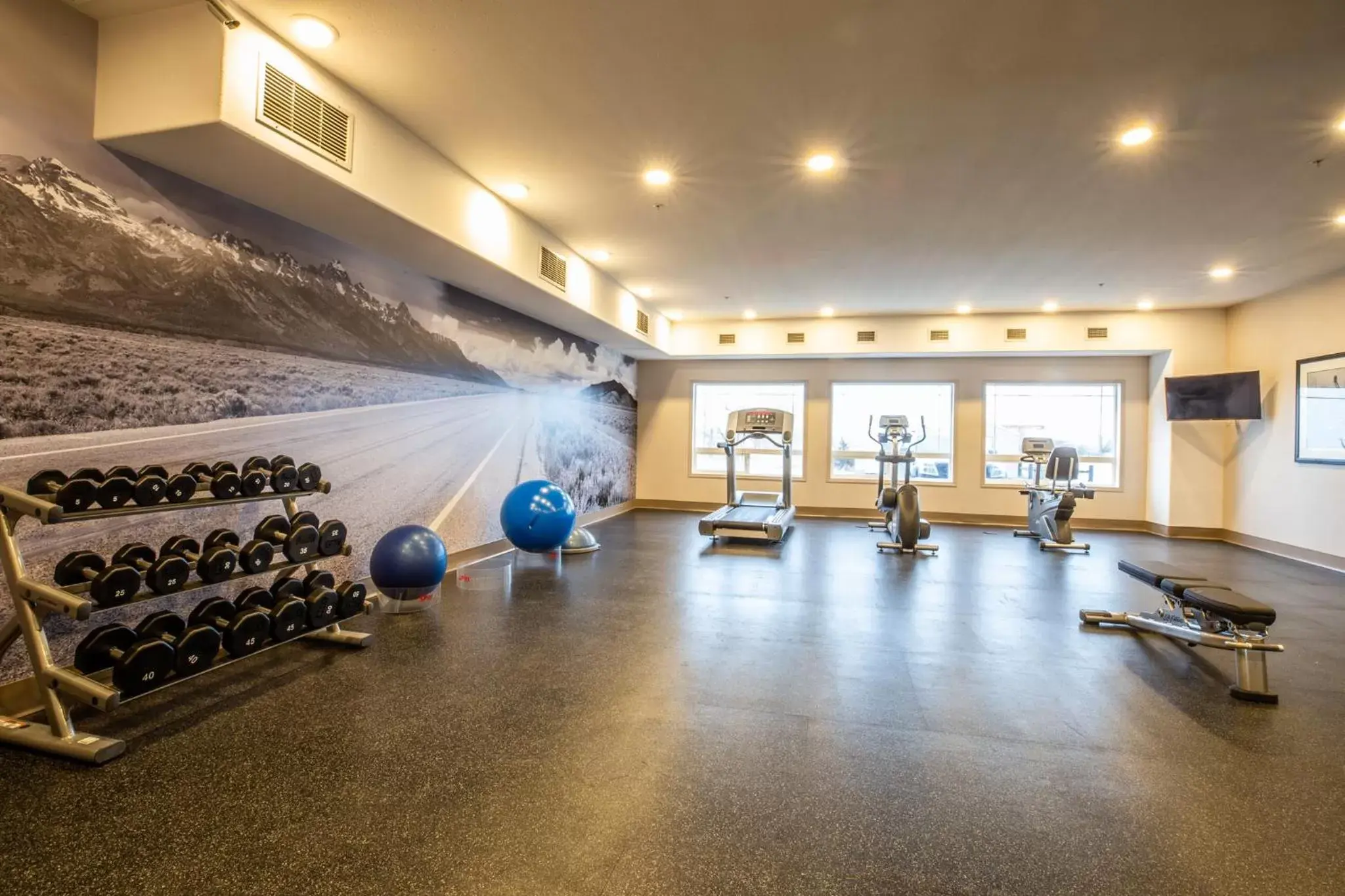 Fitness Center/Facilities in Canalta Oyen