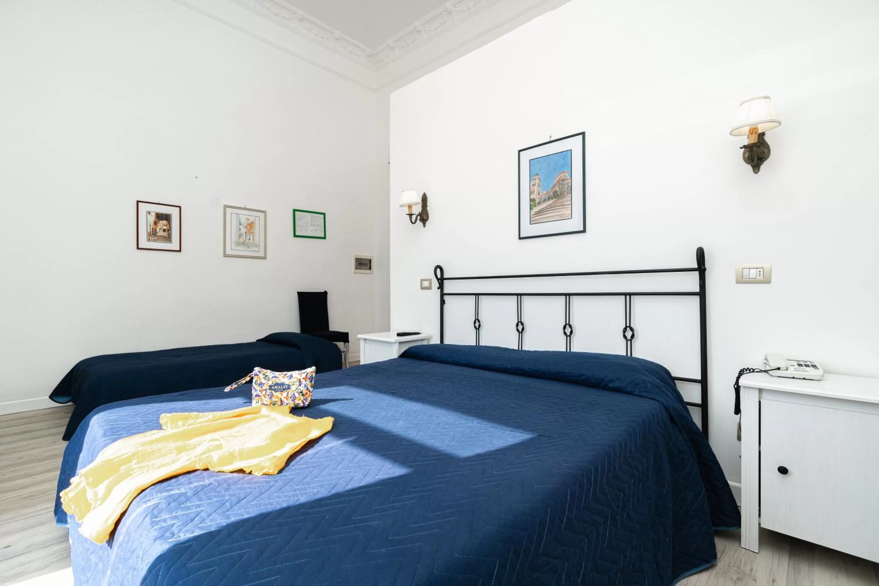 Bed in Hotel Fontana