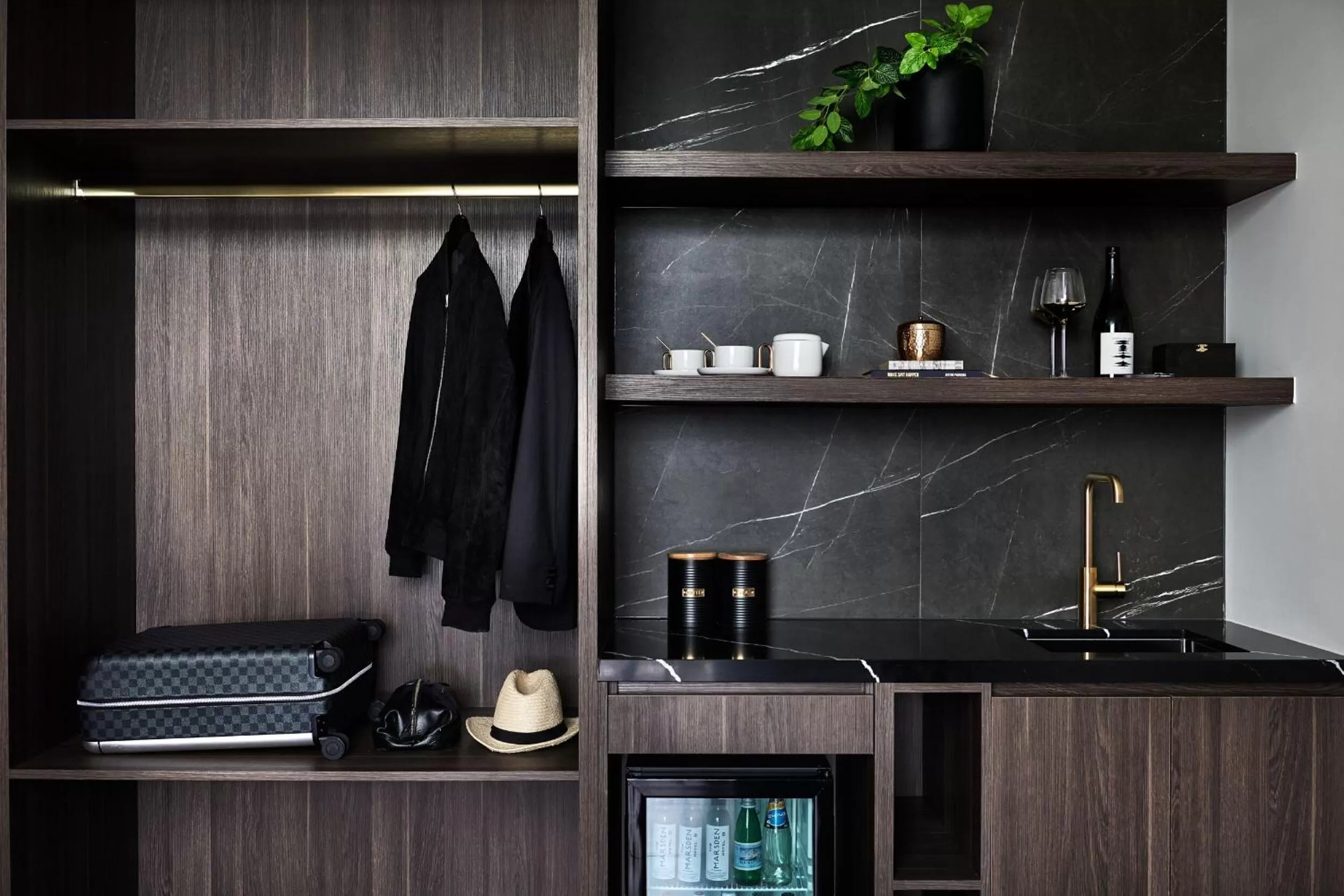 Coffee/tea facilities in Crowne Plaza Sydney Burwood by IHG