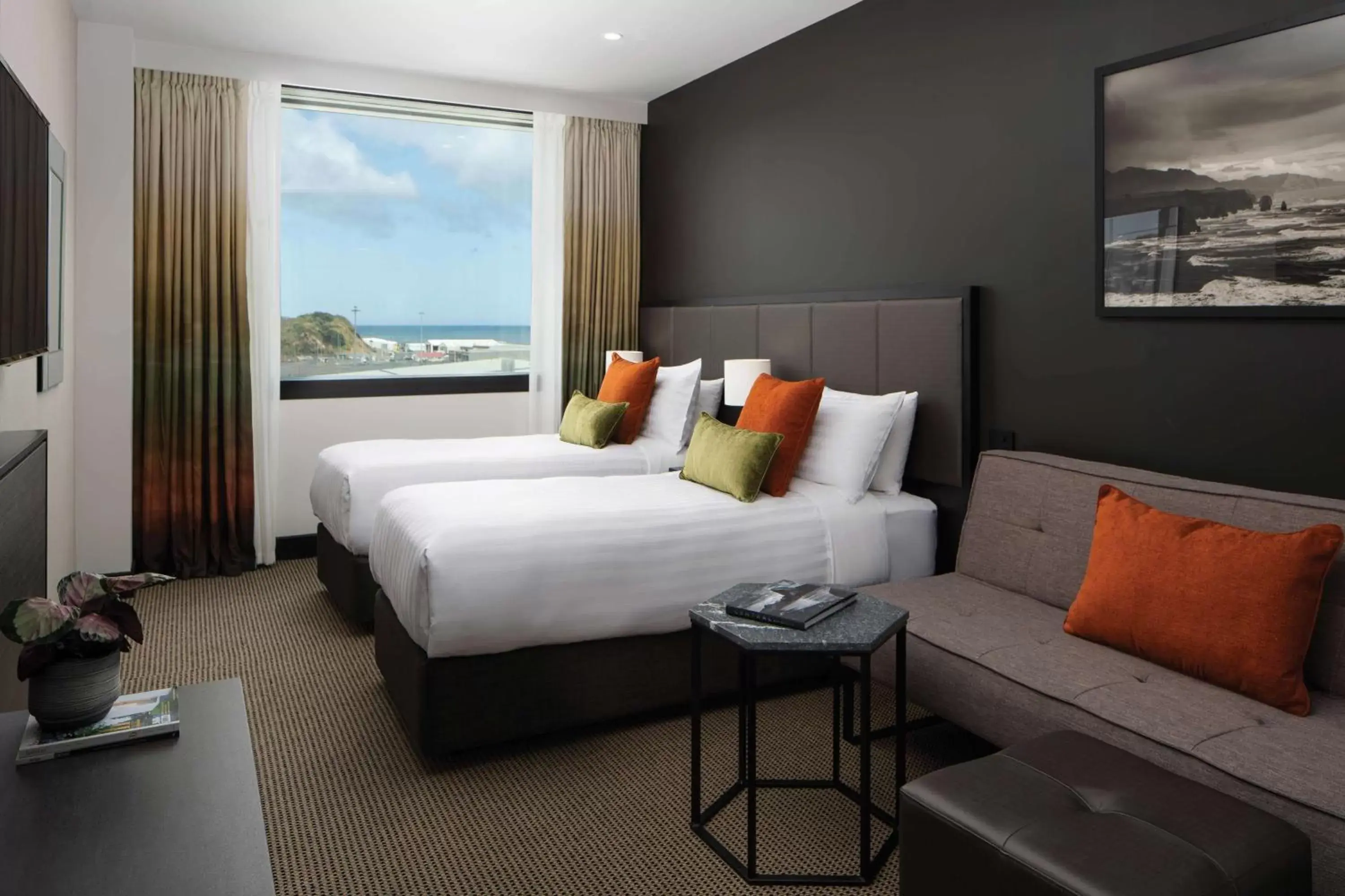 Superior Twin Room - South in Rydges Wellington Airport Superior Twin Room - South in Rydges Wellington Airport