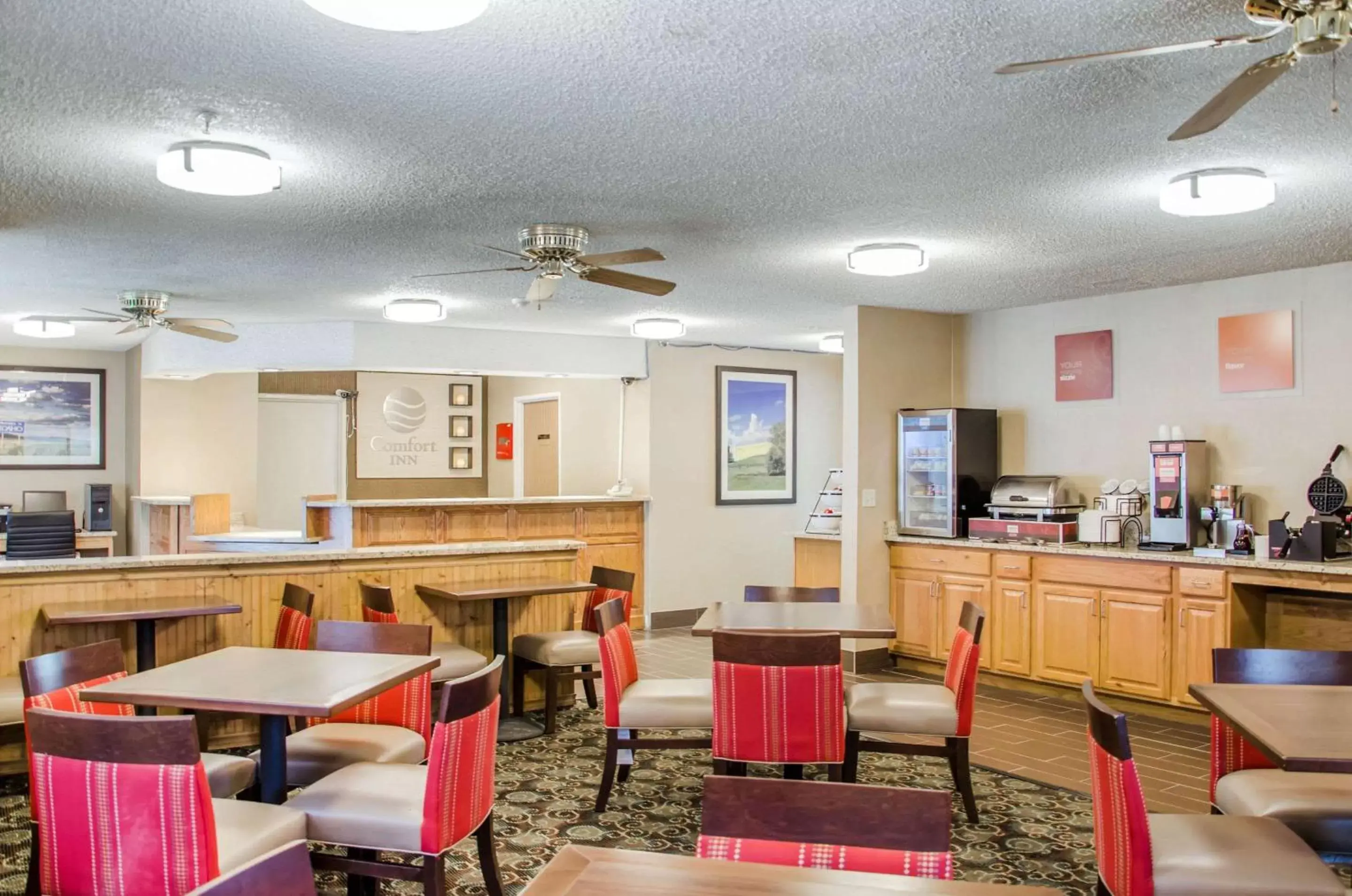 Restaurant/Places to Eat in Comfort Inn Idaho Falls