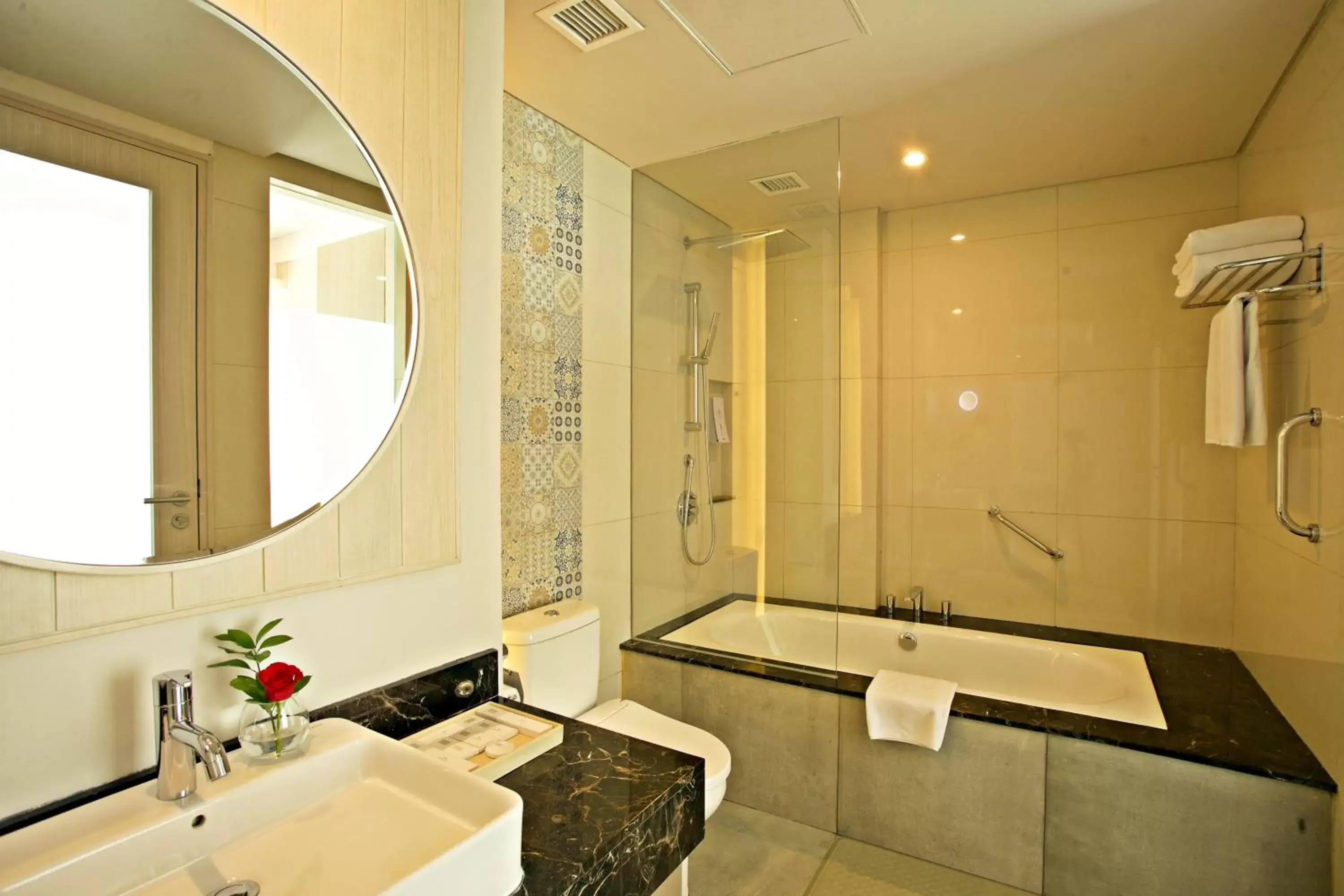 Bathroom in Swiss-Belinn Cikarang