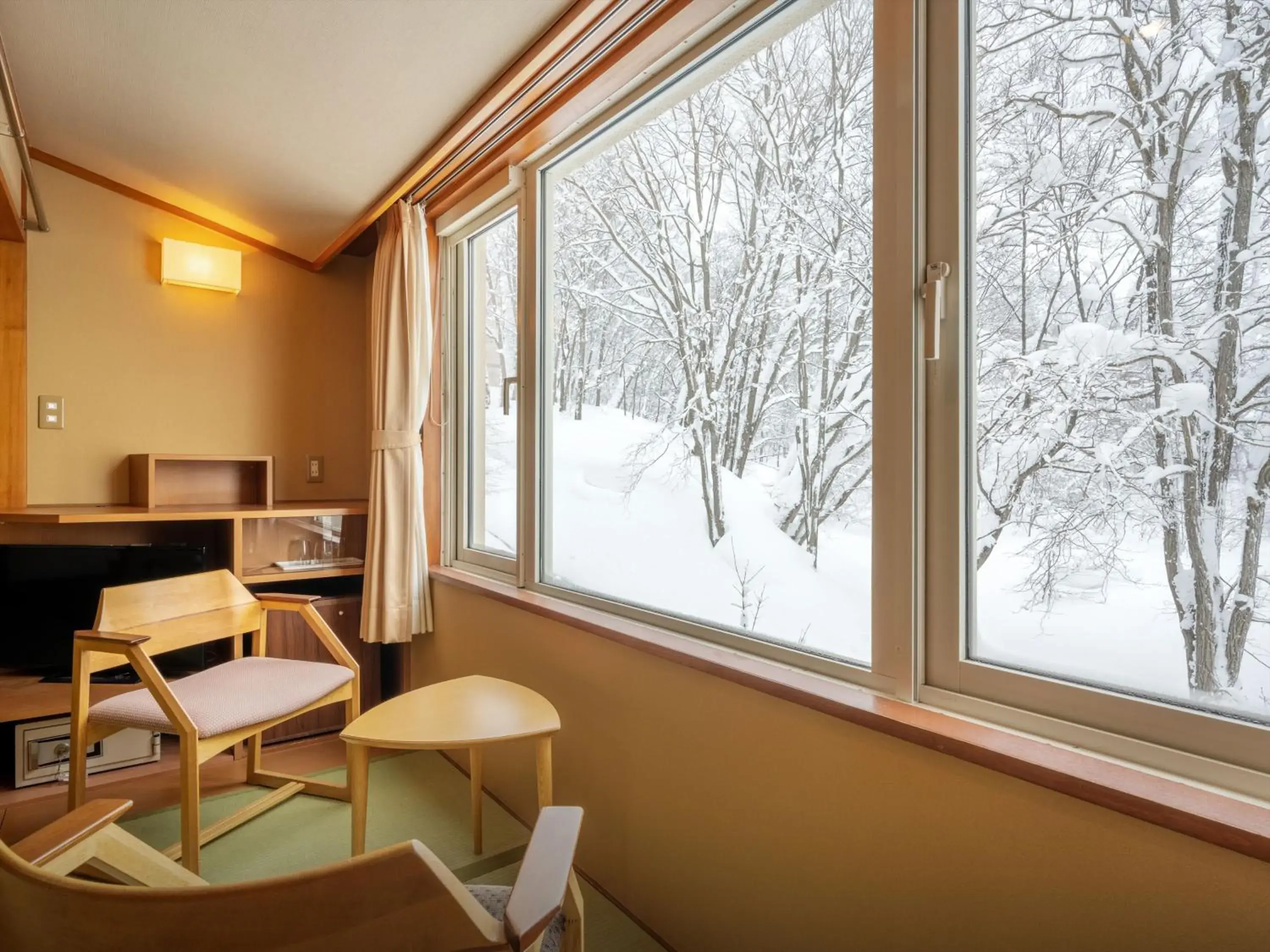 Photo of the whole room, Winter in Zao Kokusai Hotel