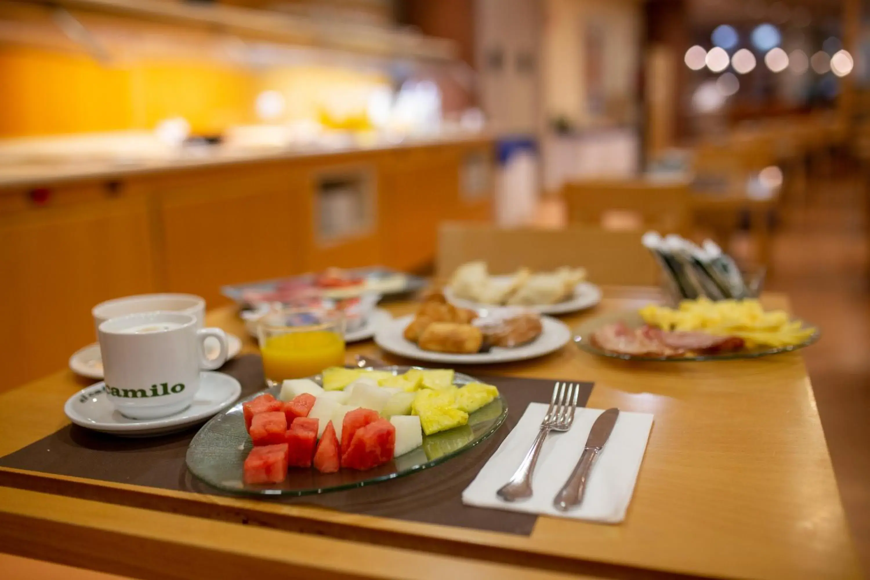 Buffet breakfast in Flag Hotel Valencia Florazar