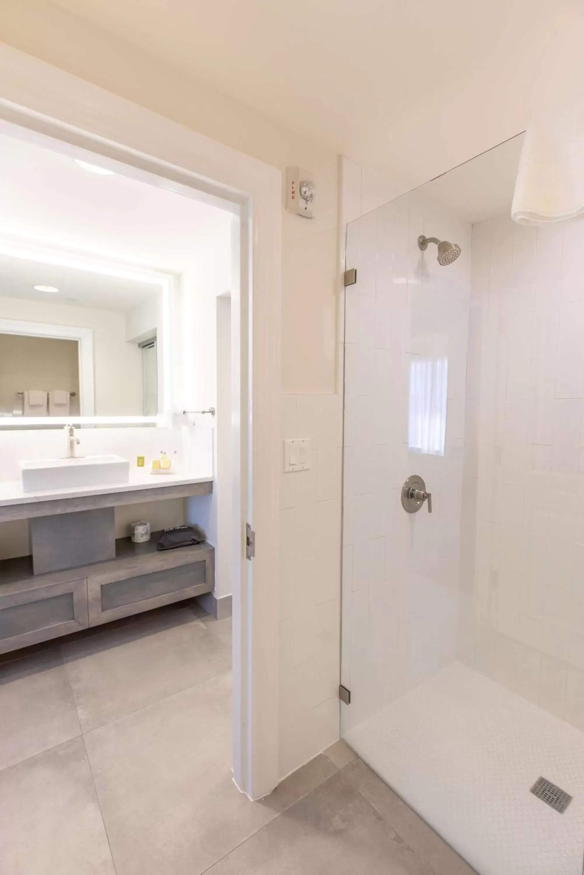 Bathroom in Homewood Suites by Hilton Palm Beach Gardens