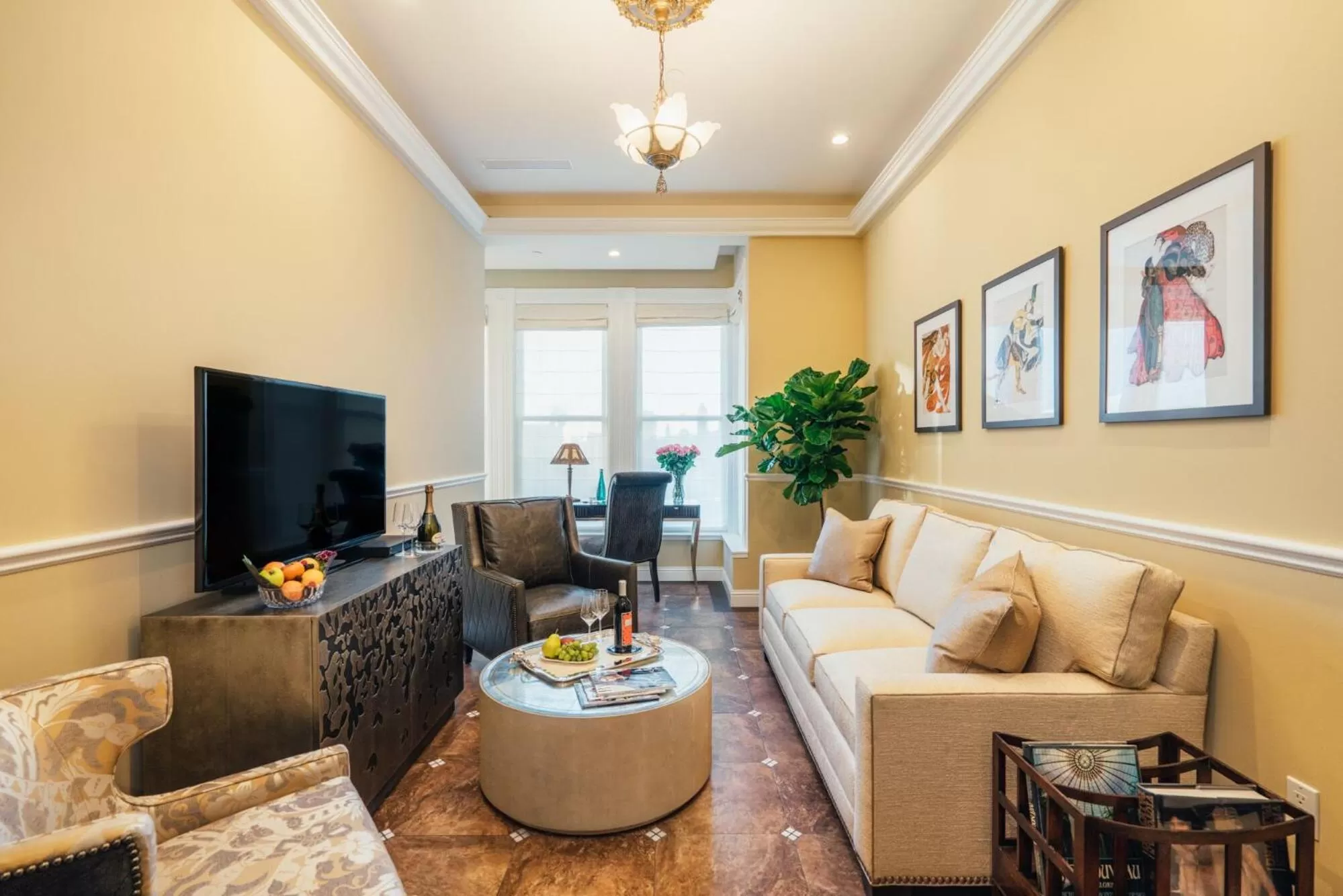 Neighbourgood Sutter Mansion