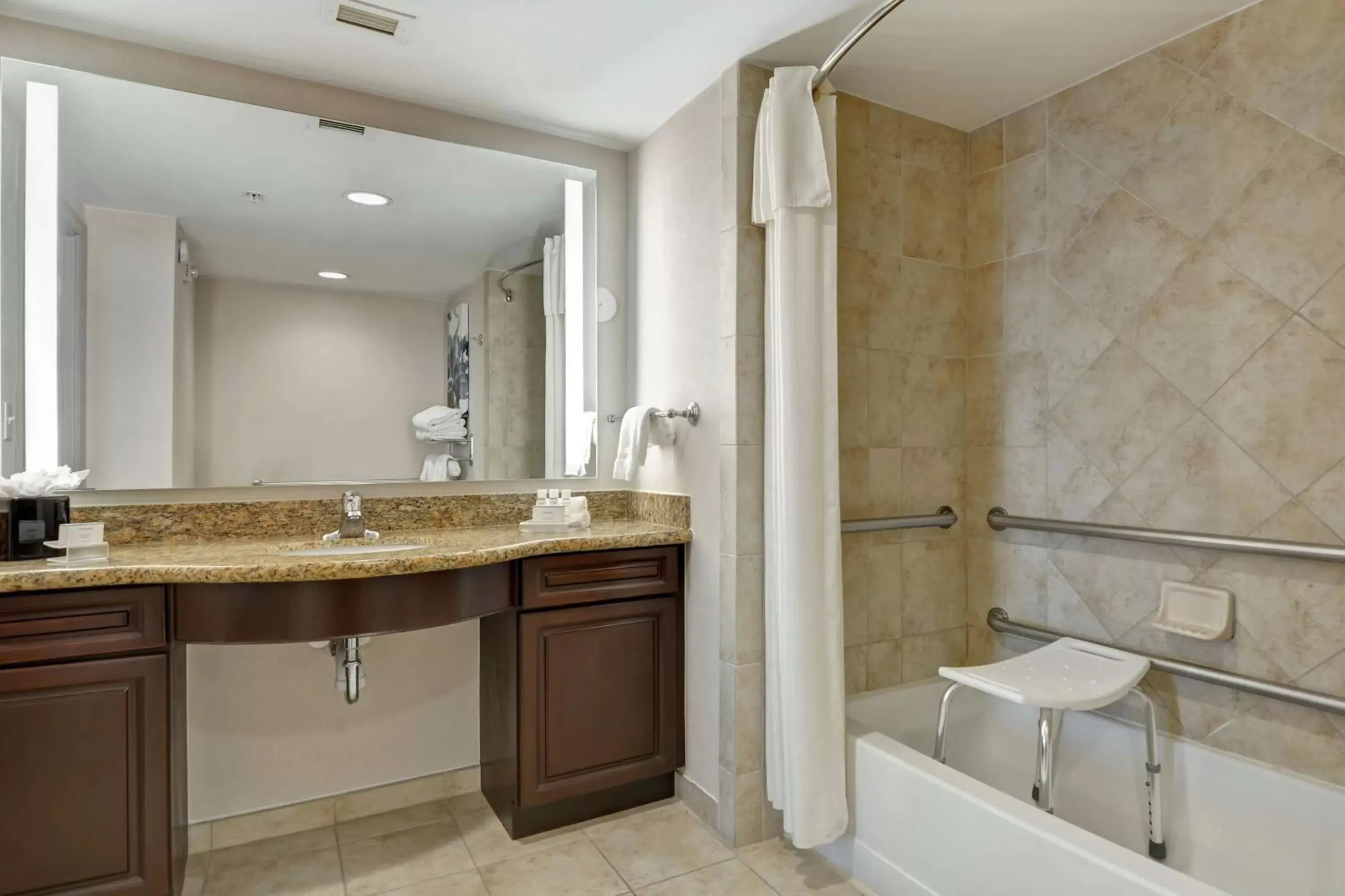 Bathroom in Homewood Suites by Hilton Lake Buena Vista - Orlando