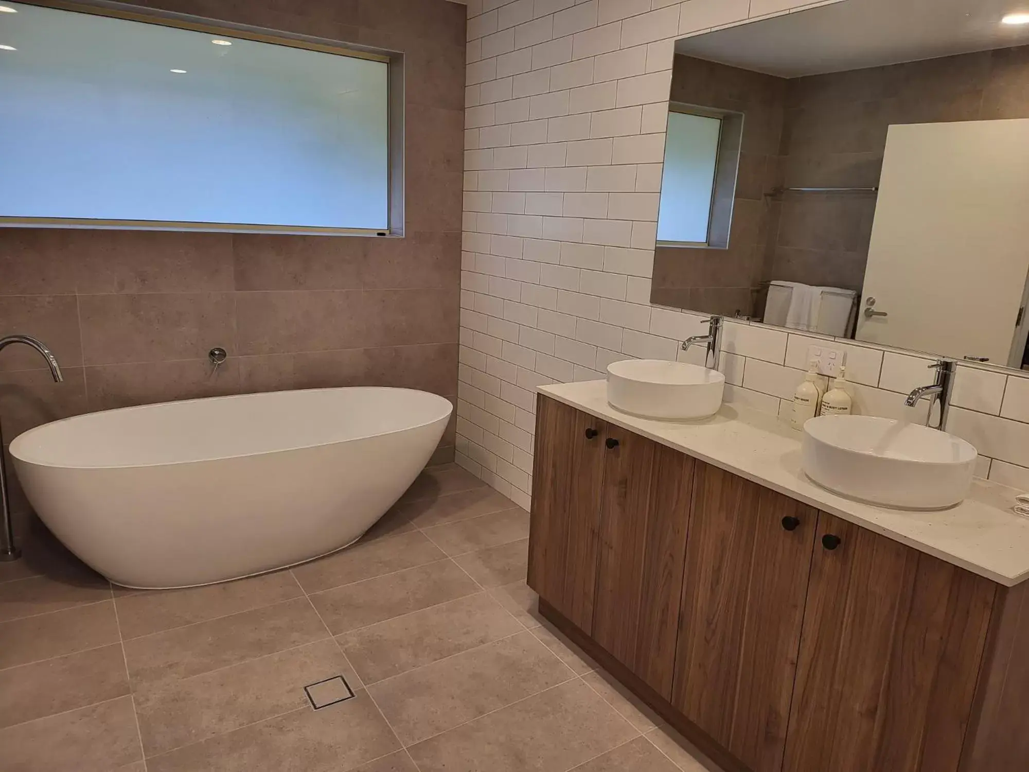 Bathroom in Barossa Weintal Hotel Complex