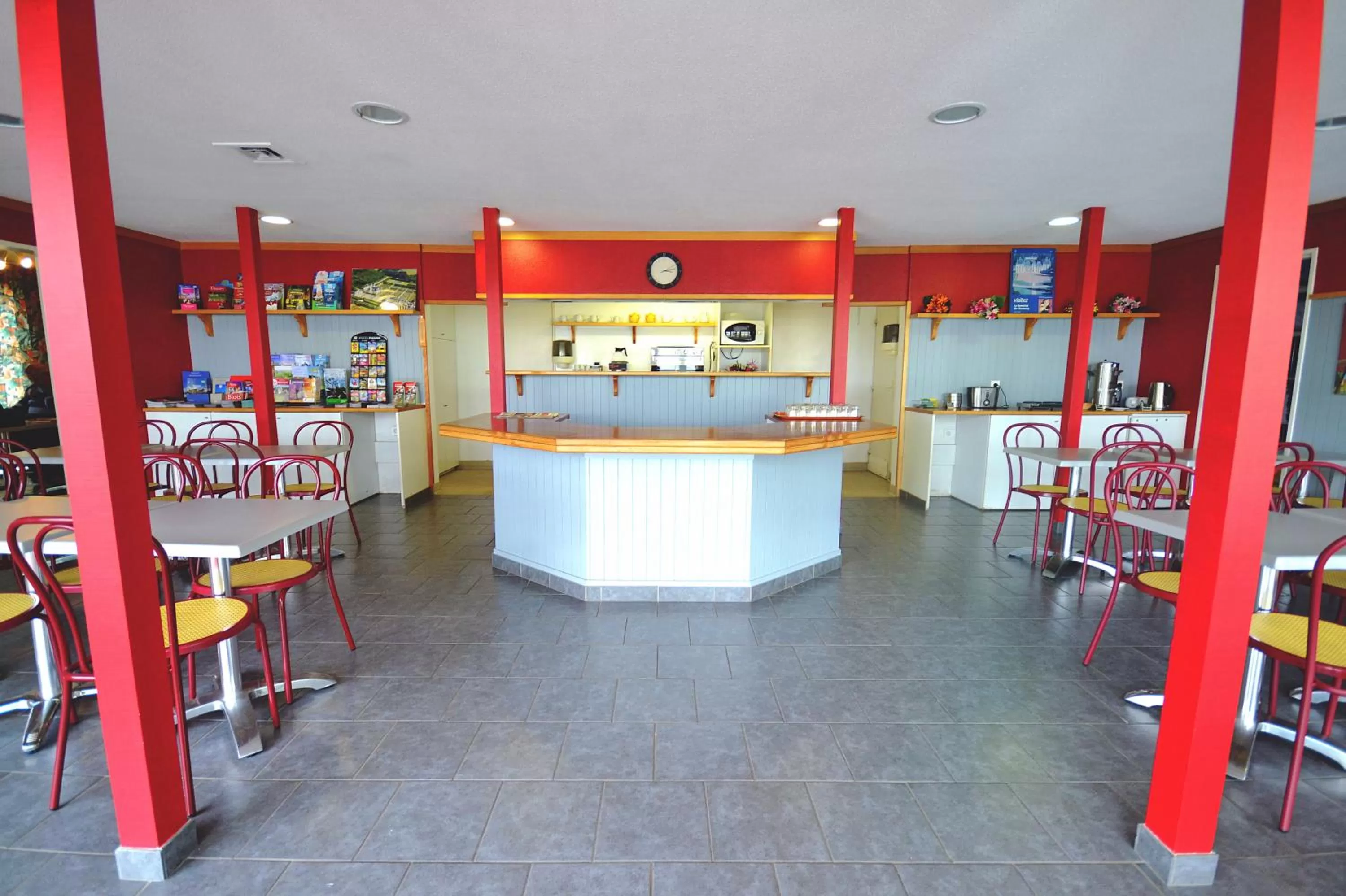 Restaurant/places to eat in Fasthotel Tours Sud