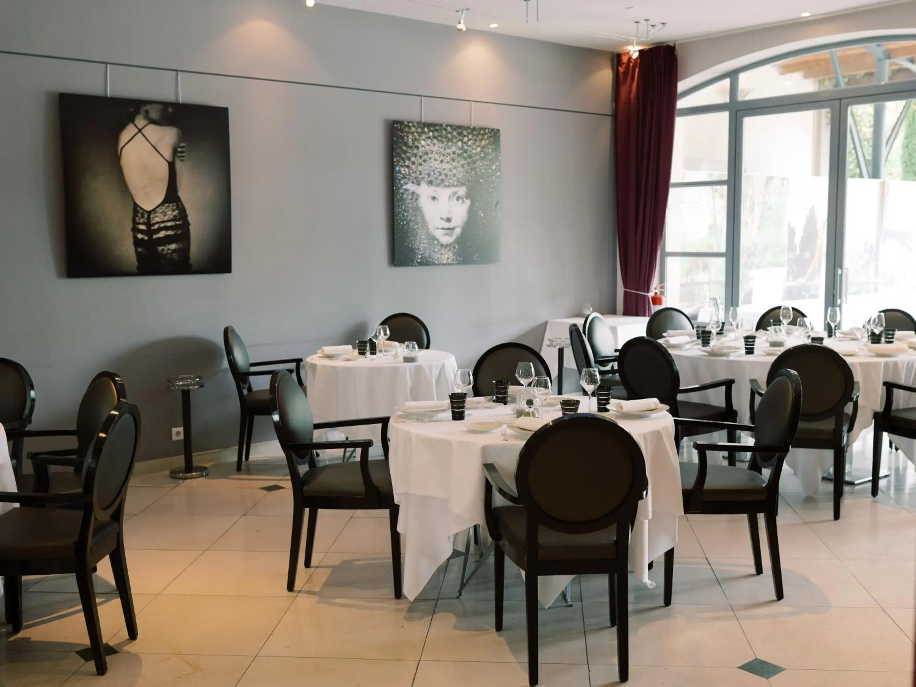 Restaurant/Places to Eat in Hôtel de l'Image