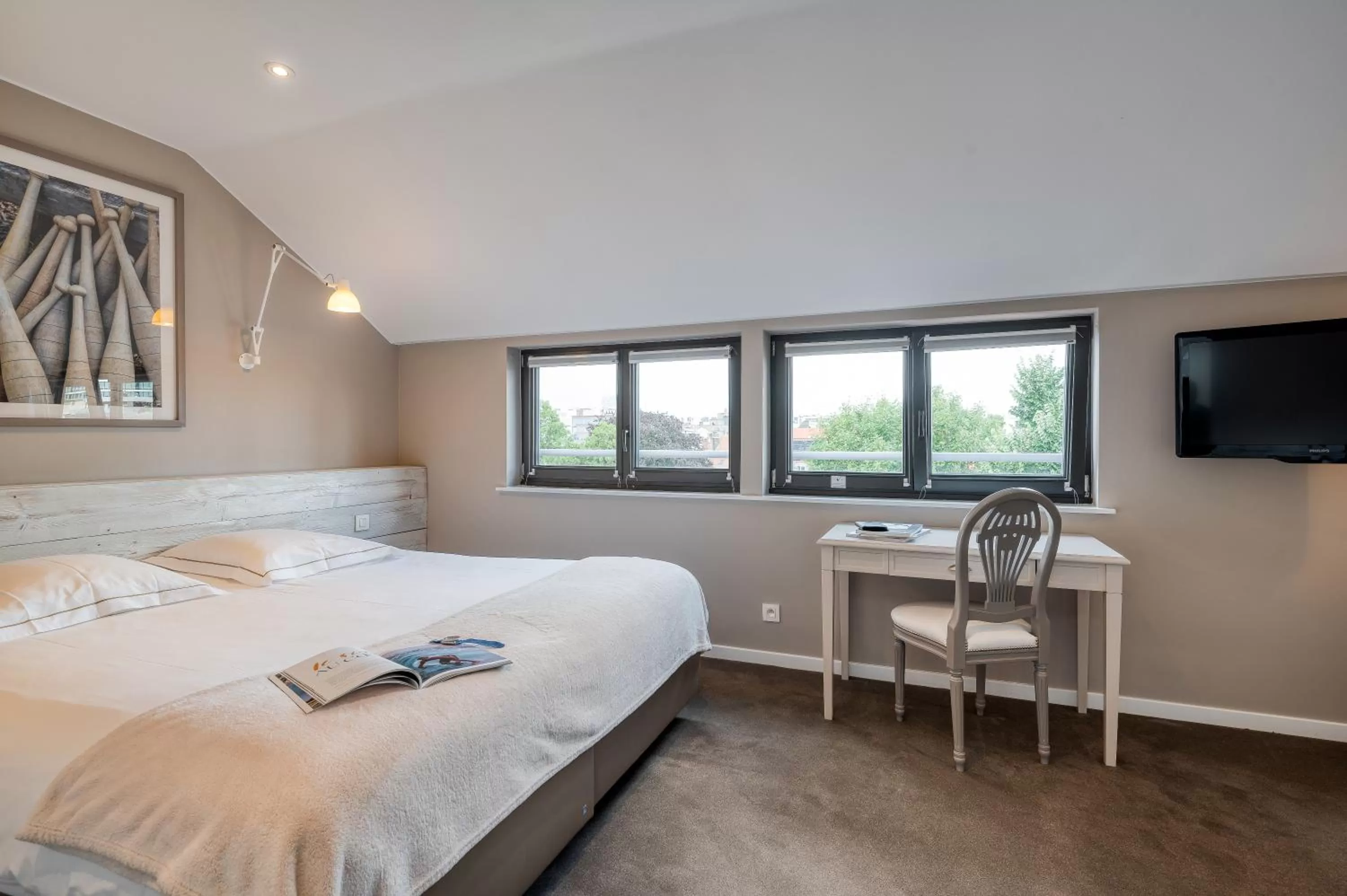 Bedroom, Bed in Hotel Made In Louise