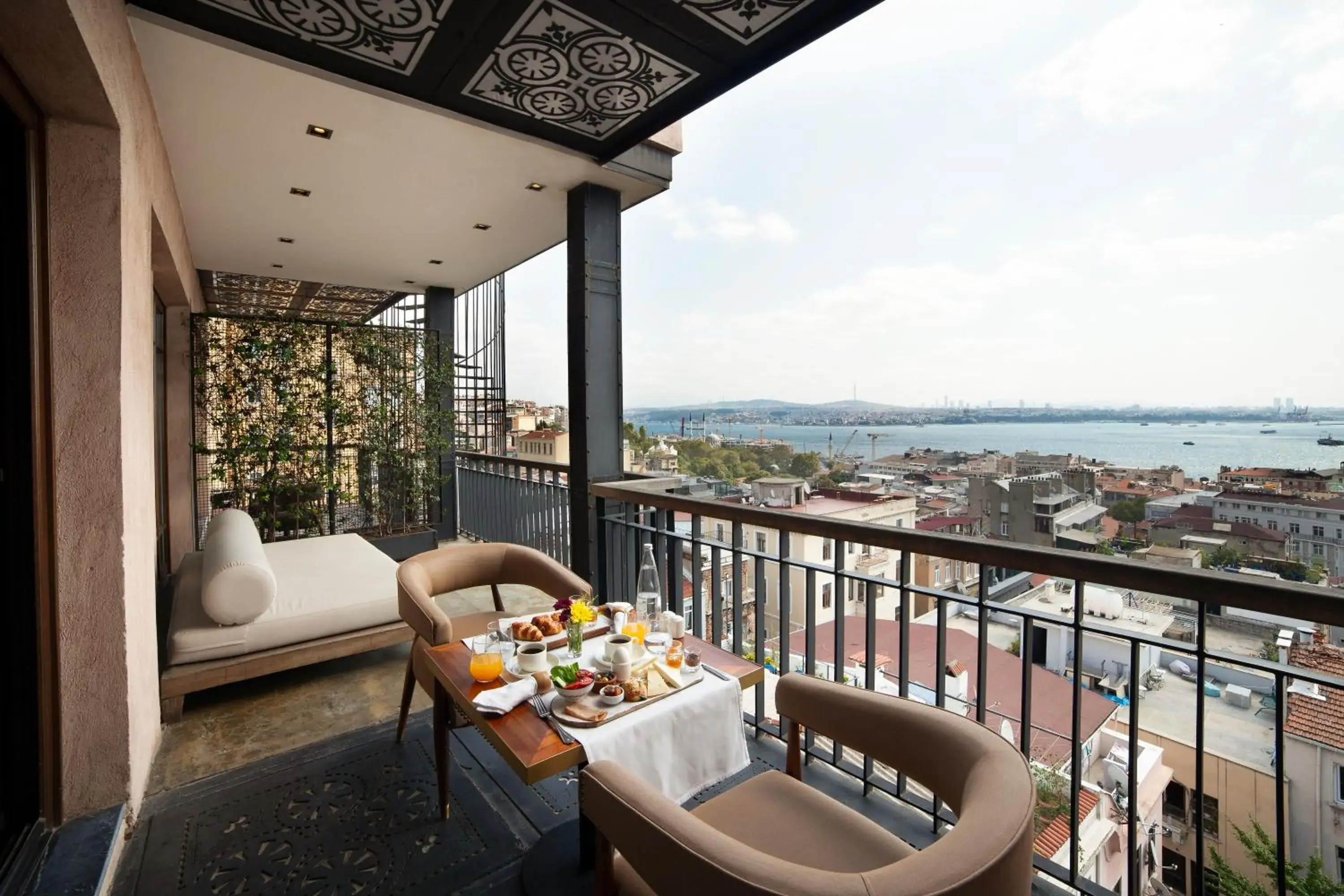 Property building in Georges Hotel Galata