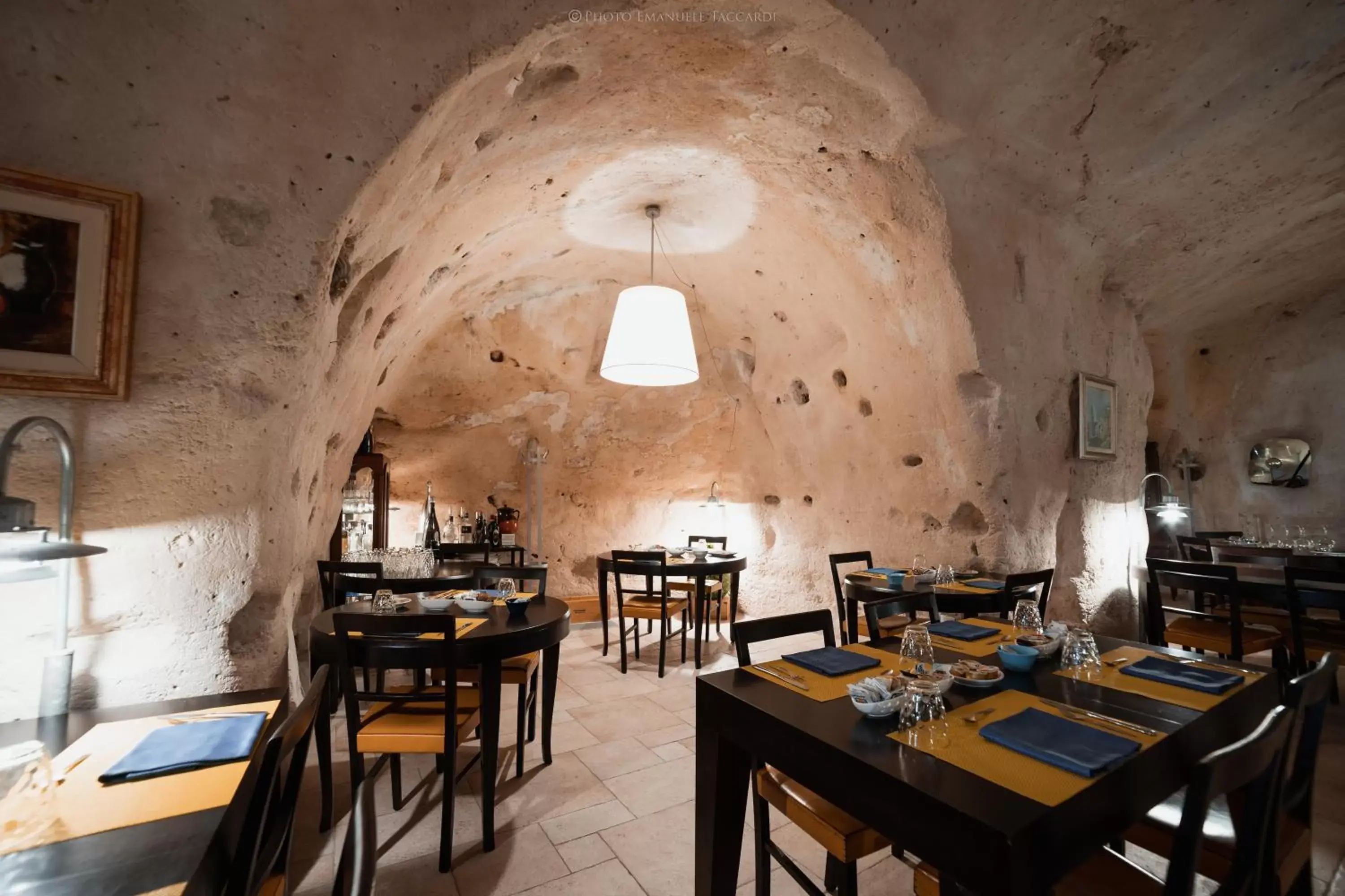 Restaurant/Places to Eat in Residence San Pietro Barisano