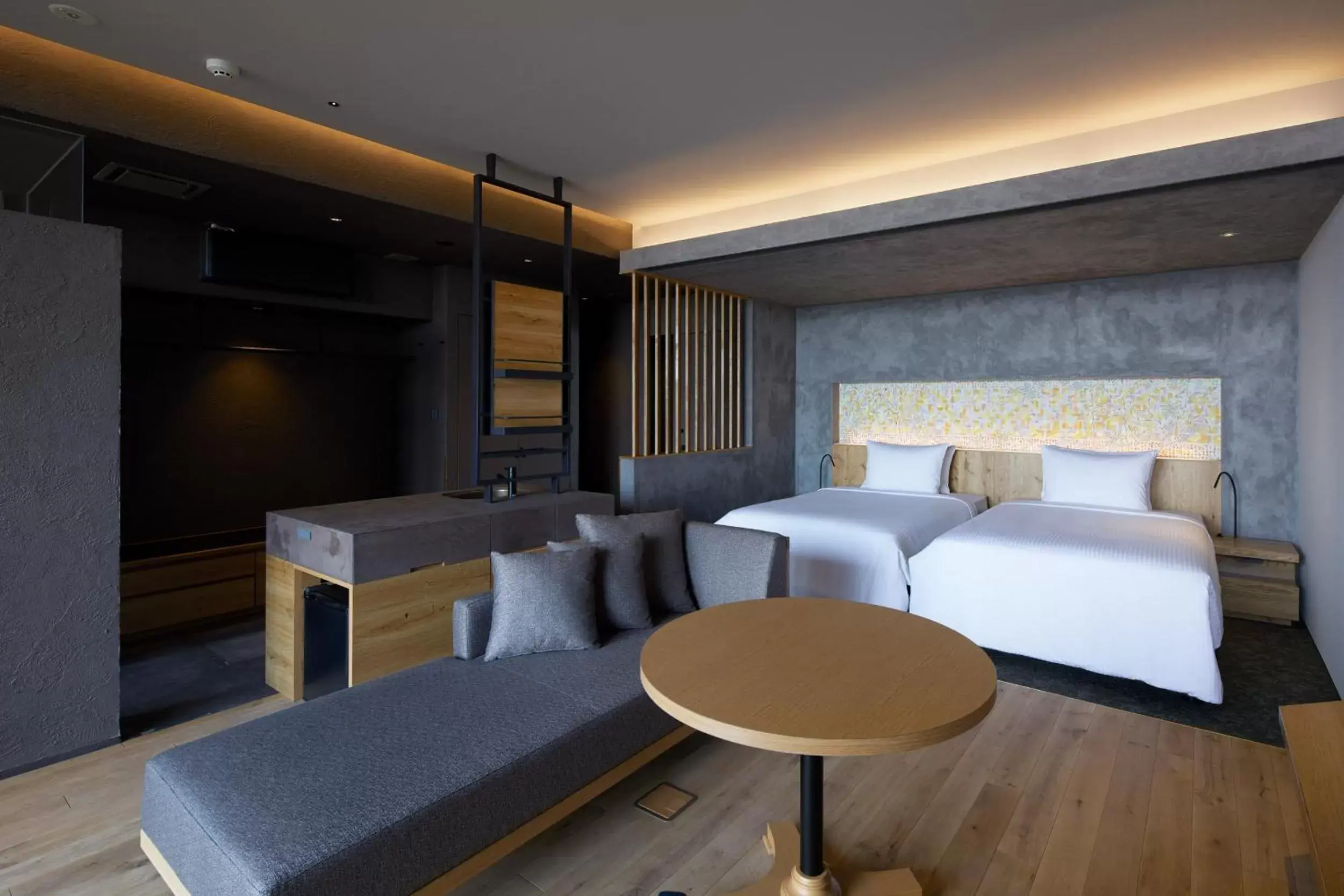 Photo of the whole room, Bed in SEKIYA RESORT Galleria Midobaru Photo of the whole room, Bed in SEKIYA RESORT Galleria Midobaru