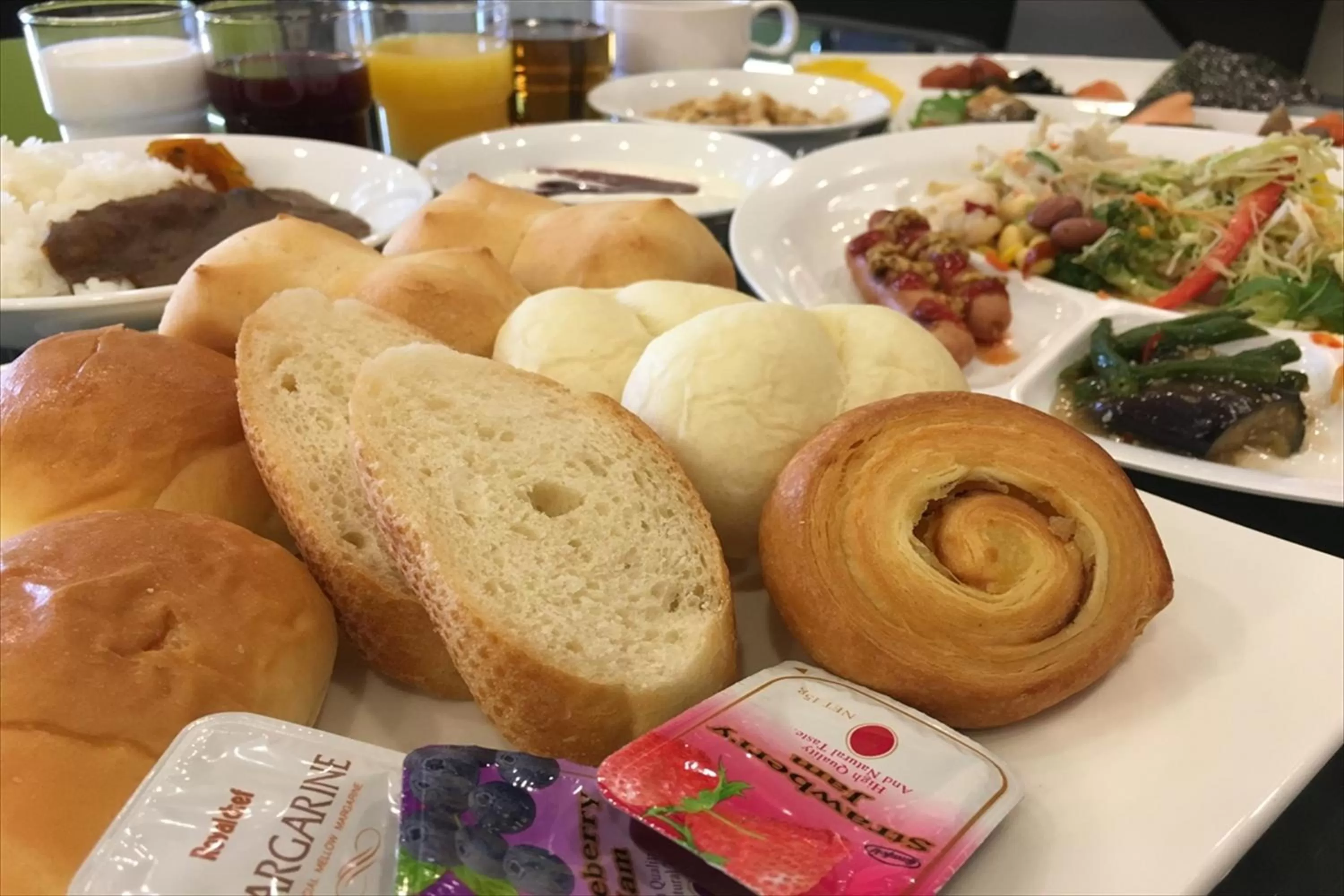 Buffet breakfast in Green Rich Hotel Iwakuni Ekimae (Artificial hot spring Futamata Yunohana)