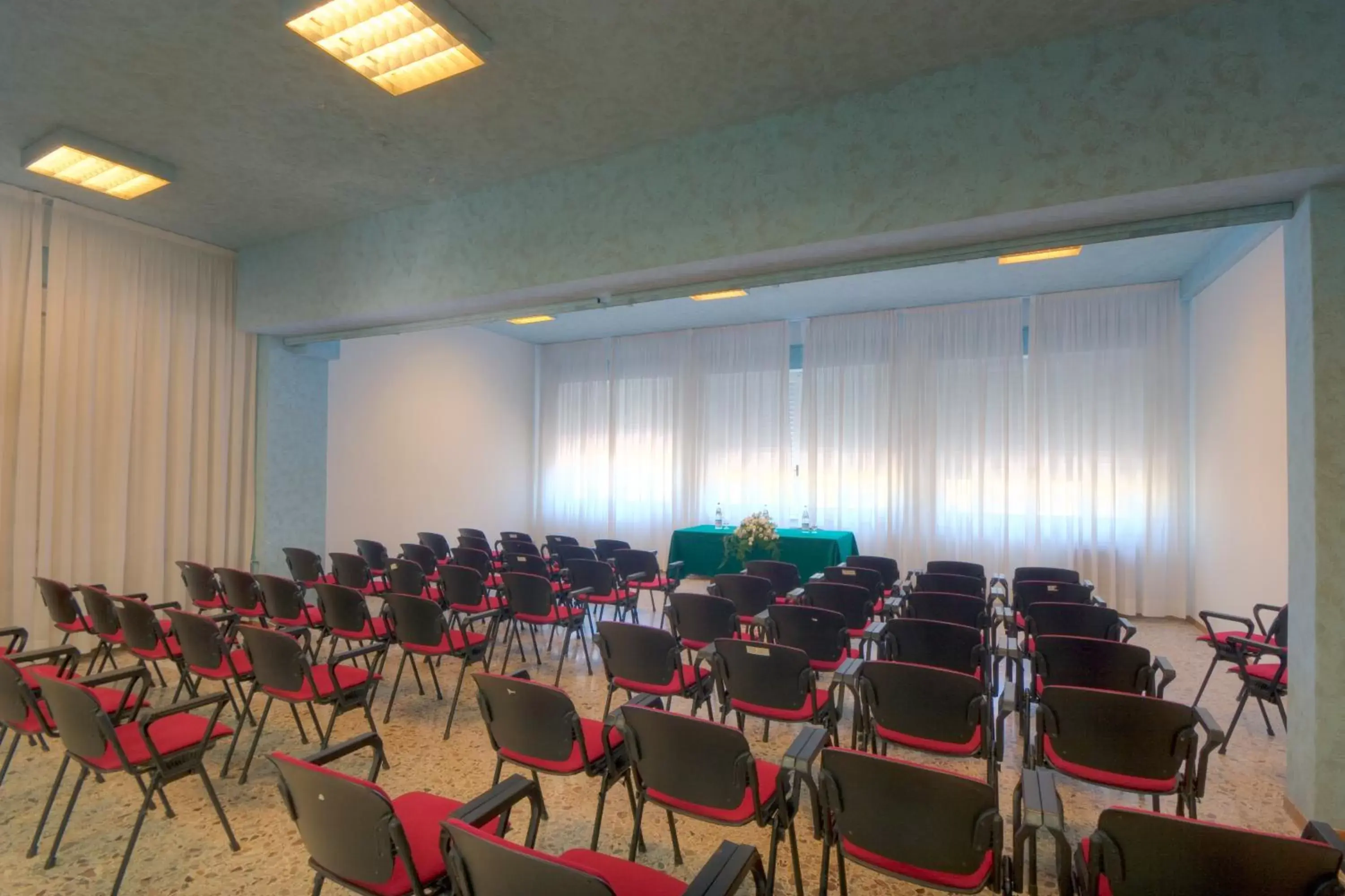 Meeting/conference room in San Gabriele