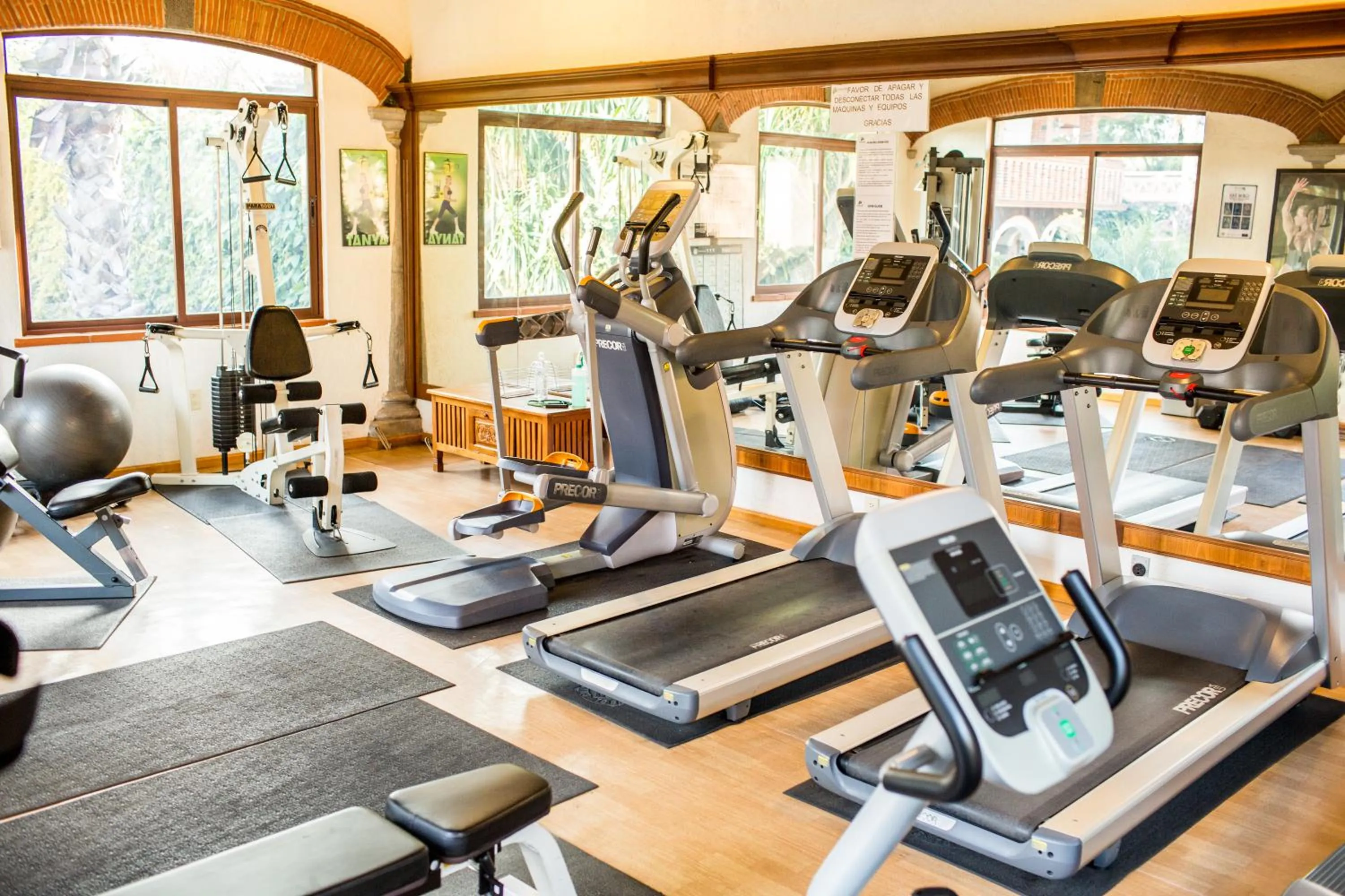 Fitness centre/facilities in La Buena Vibra Wellness Resort & Spa