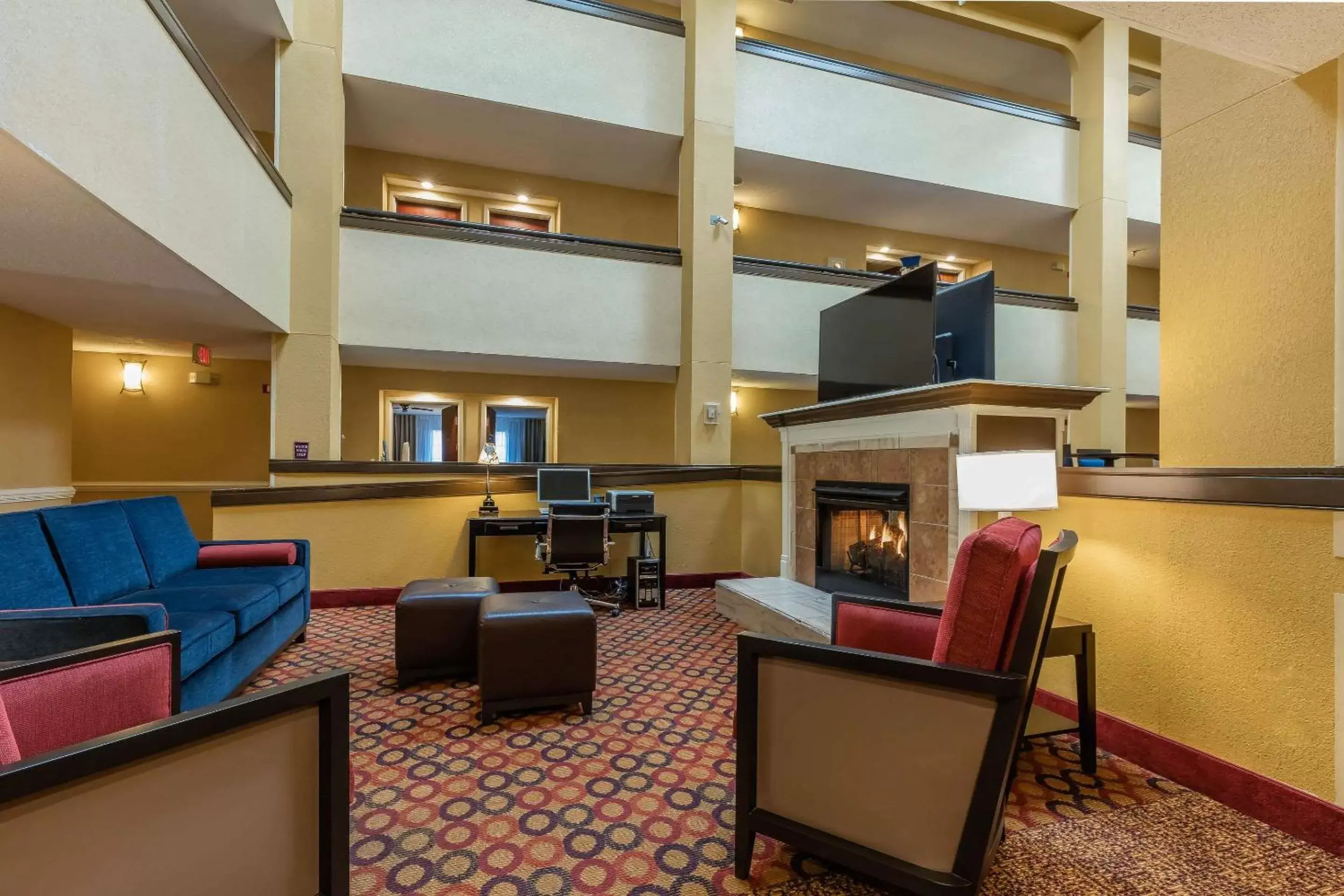 Lobby or reception in Comfort Inn & Suites Jasper Hwy 78 West Lobby or reception in Comfort Inn & Suites Jasper Hwy 78 West