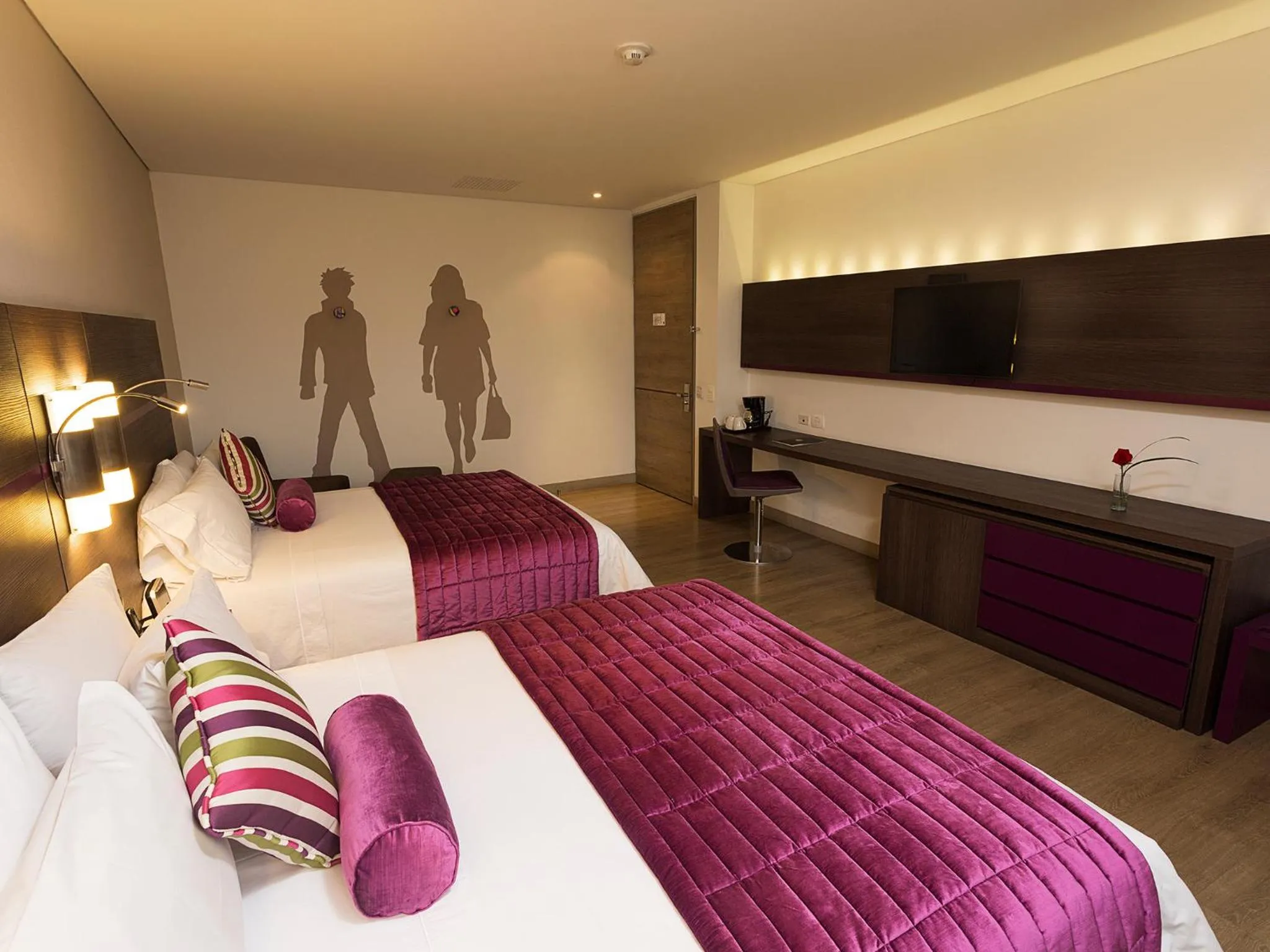 Decorative detail, Bed in Mercure Bogota BH Zona Financiera