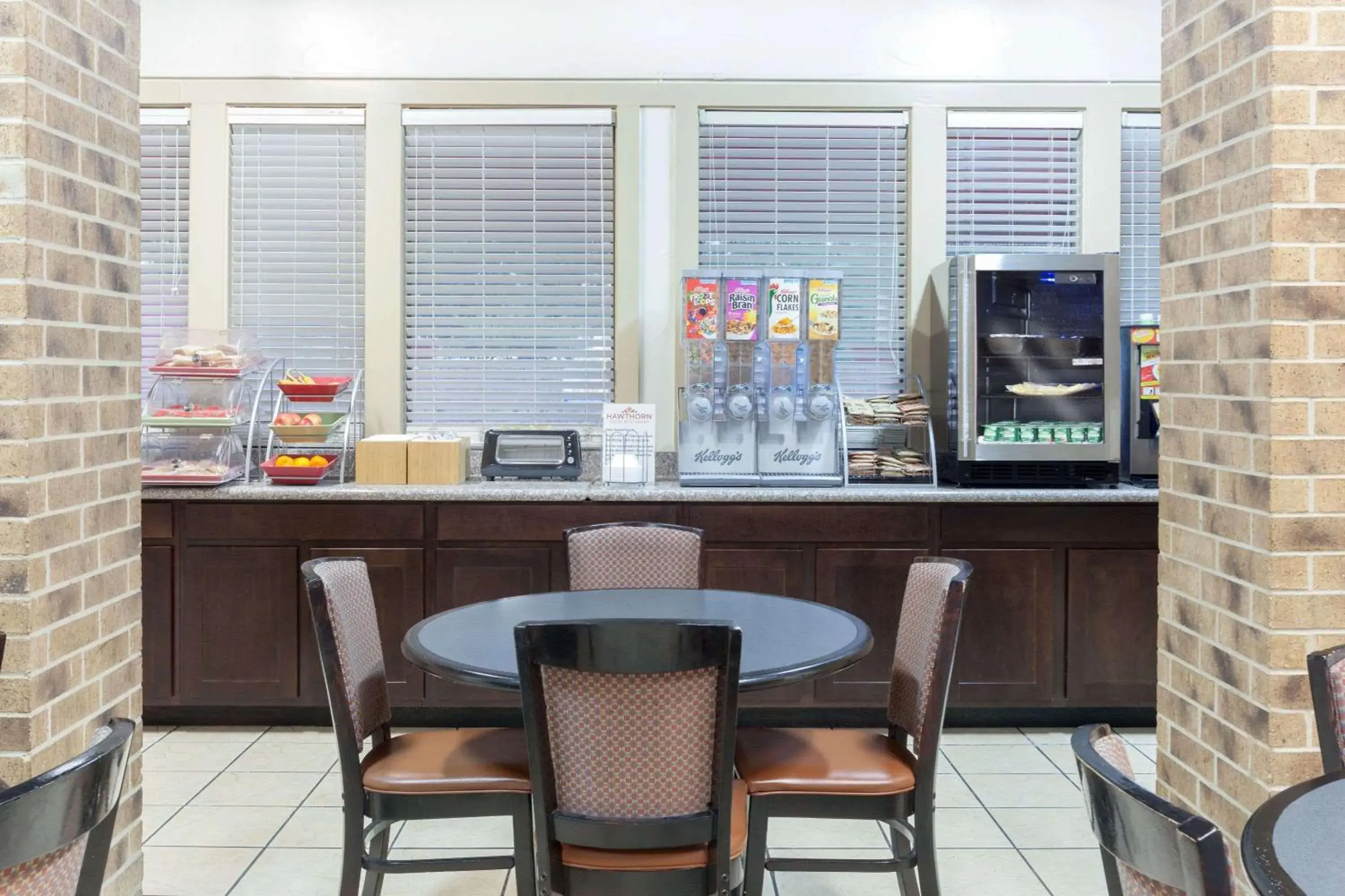 Restaurant/places to eat in Hawthorn Extended Stay by Wyndham Richardson Restaurant/places to eat in Hawthorn Extended Stay by Wyndham Richardson