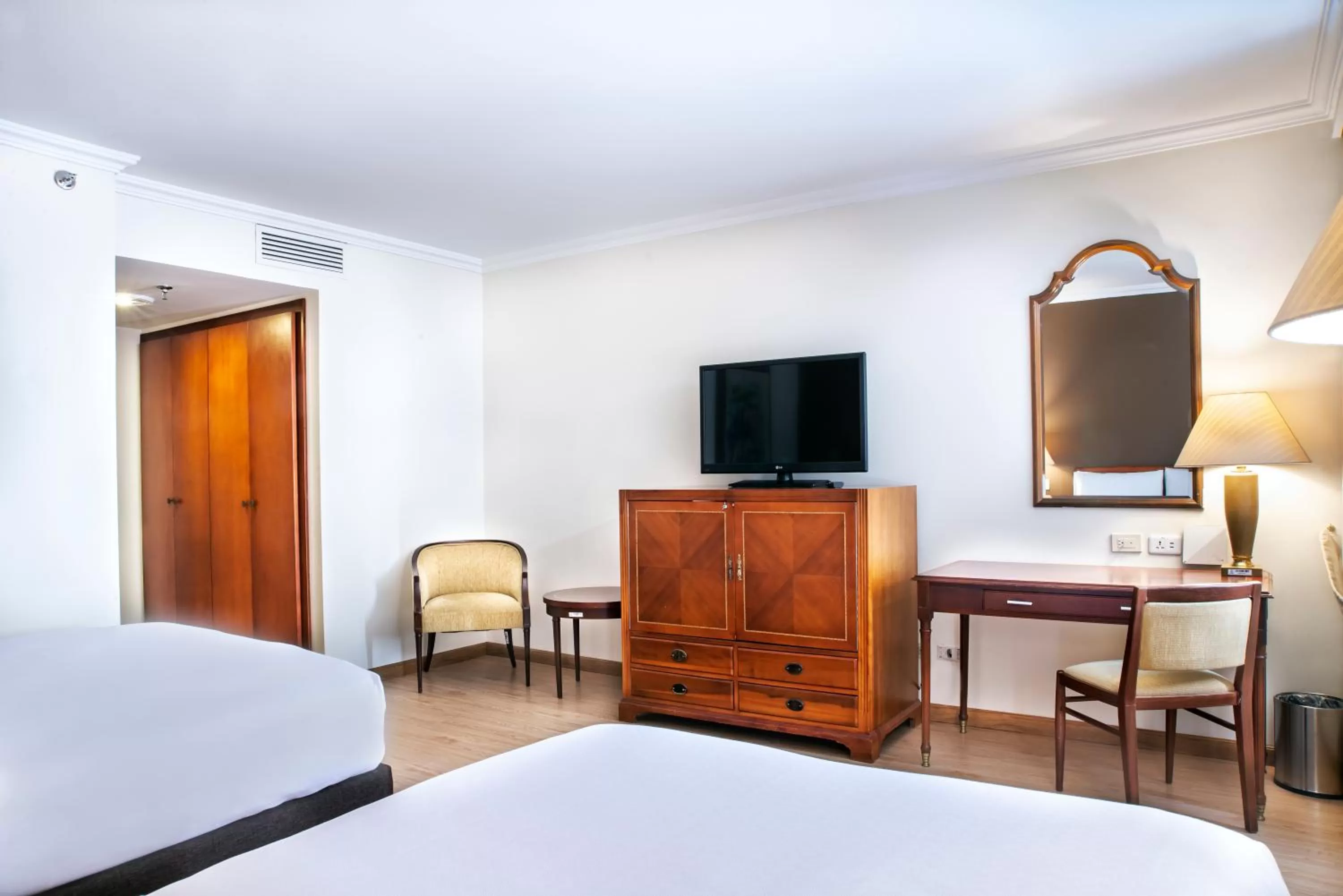 hair dresser, Bed in Tequendama Bogotá