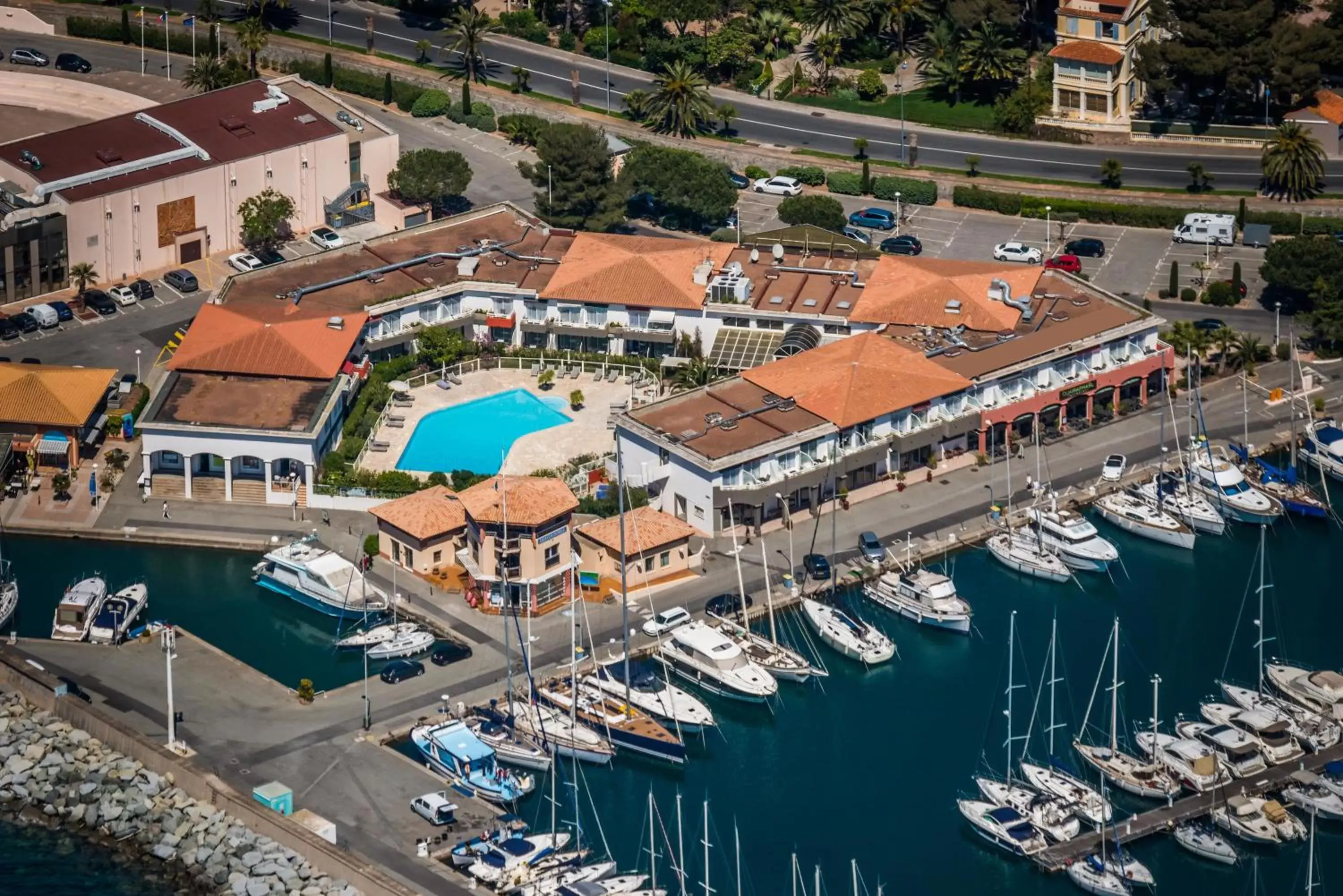 Bird's eye view, Bird's-eye View in Best Western Plus La Marina