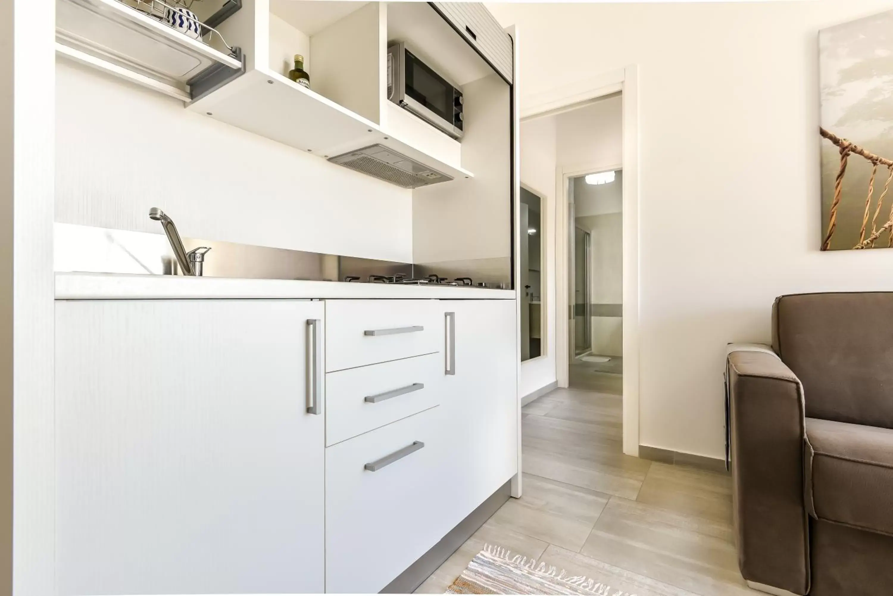 Kitchen/Kitchenette in Aurora Residence