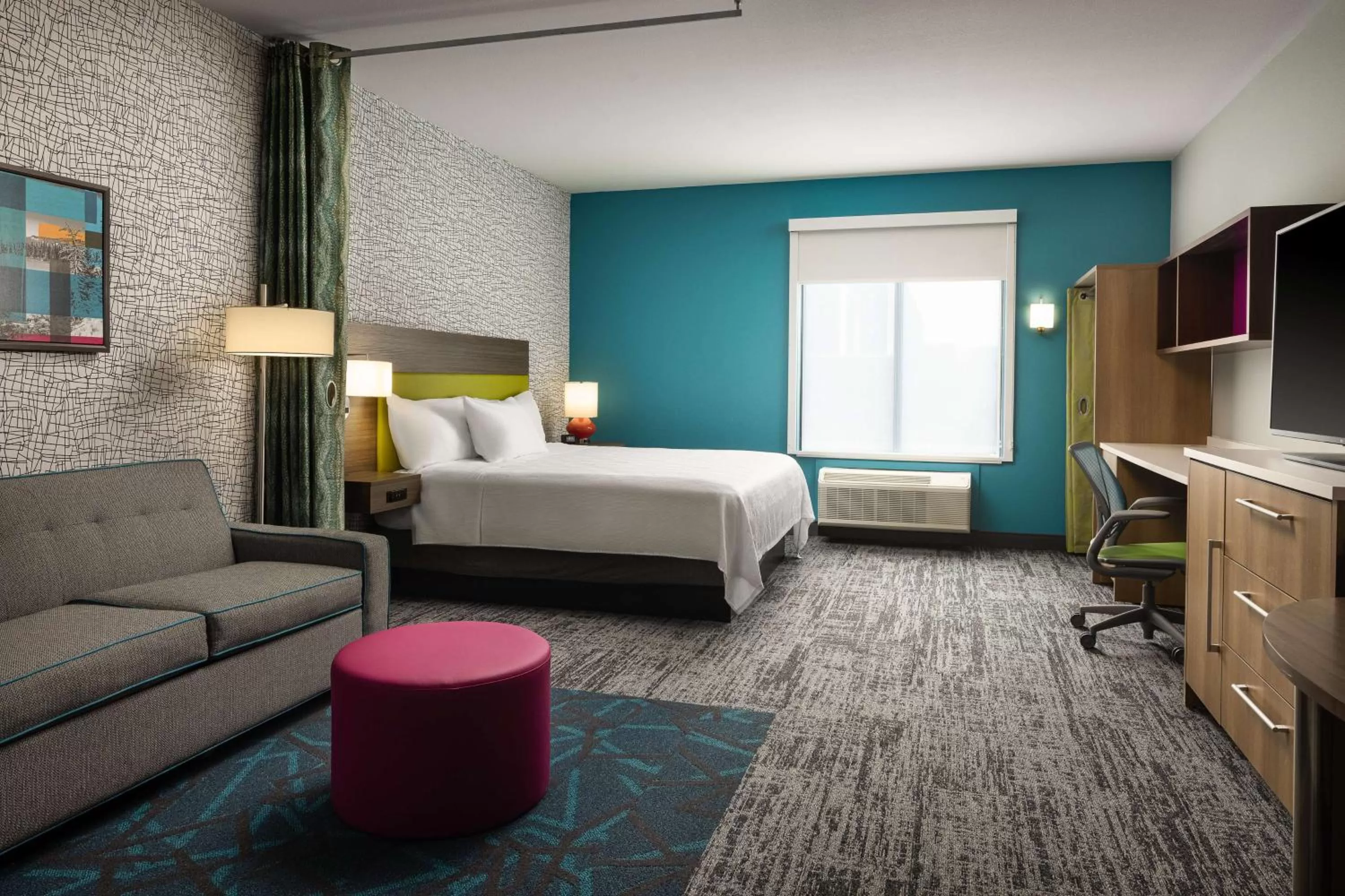 Bedroom, Bed in Home2 Suites By Hilton Bend, Or