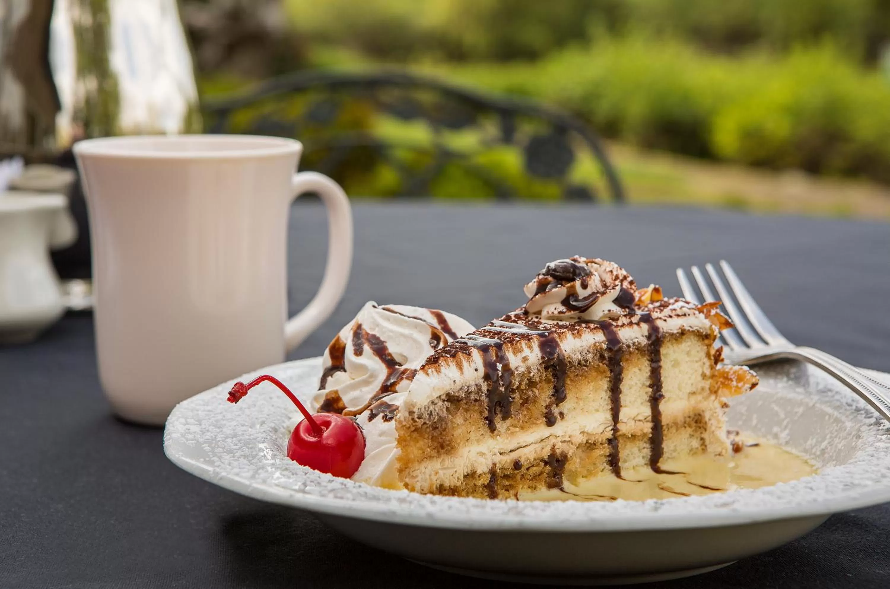 Food in Radisson Hotel Portland Airport