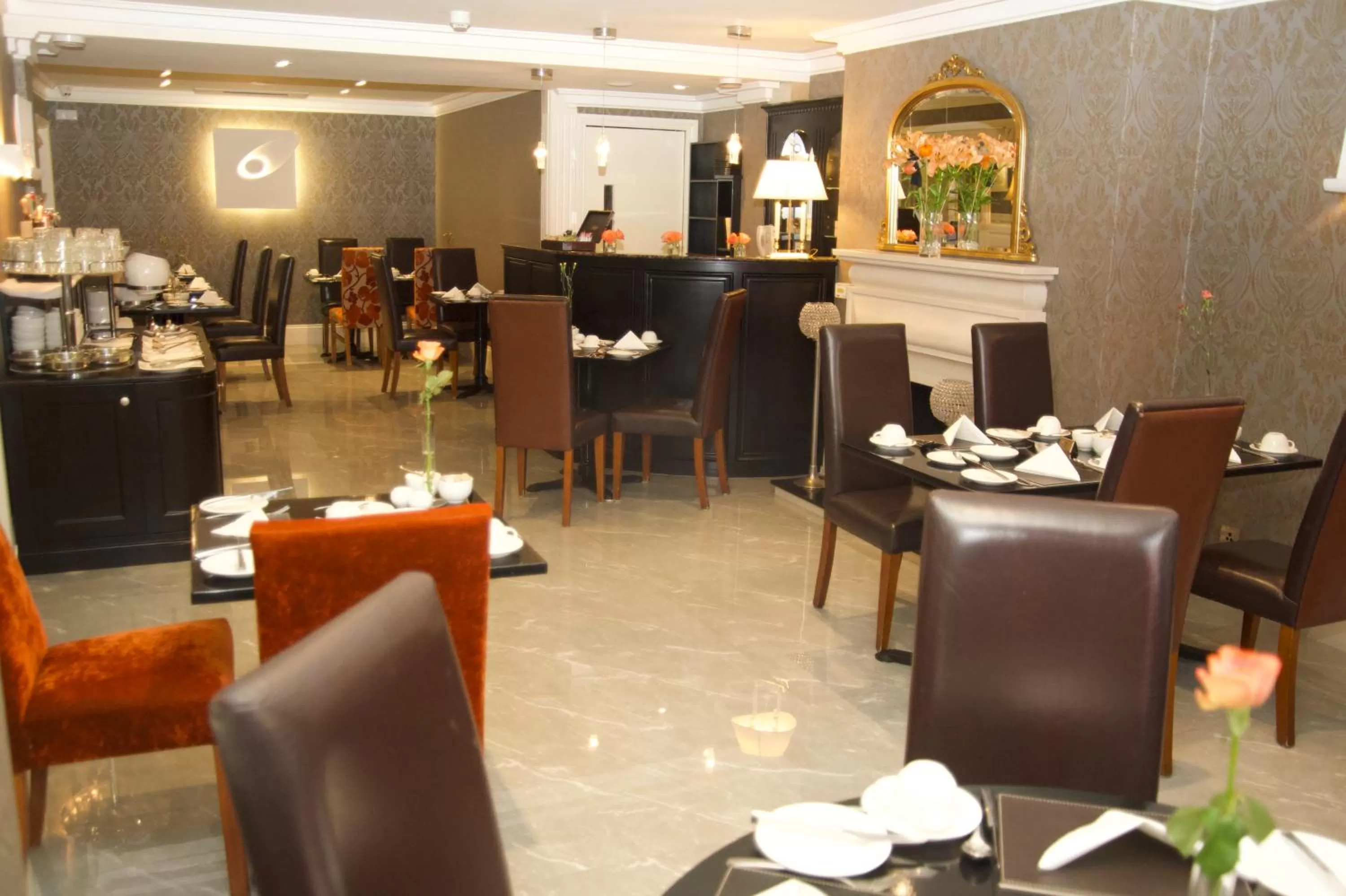 Dining area in Copper Kettle B&B