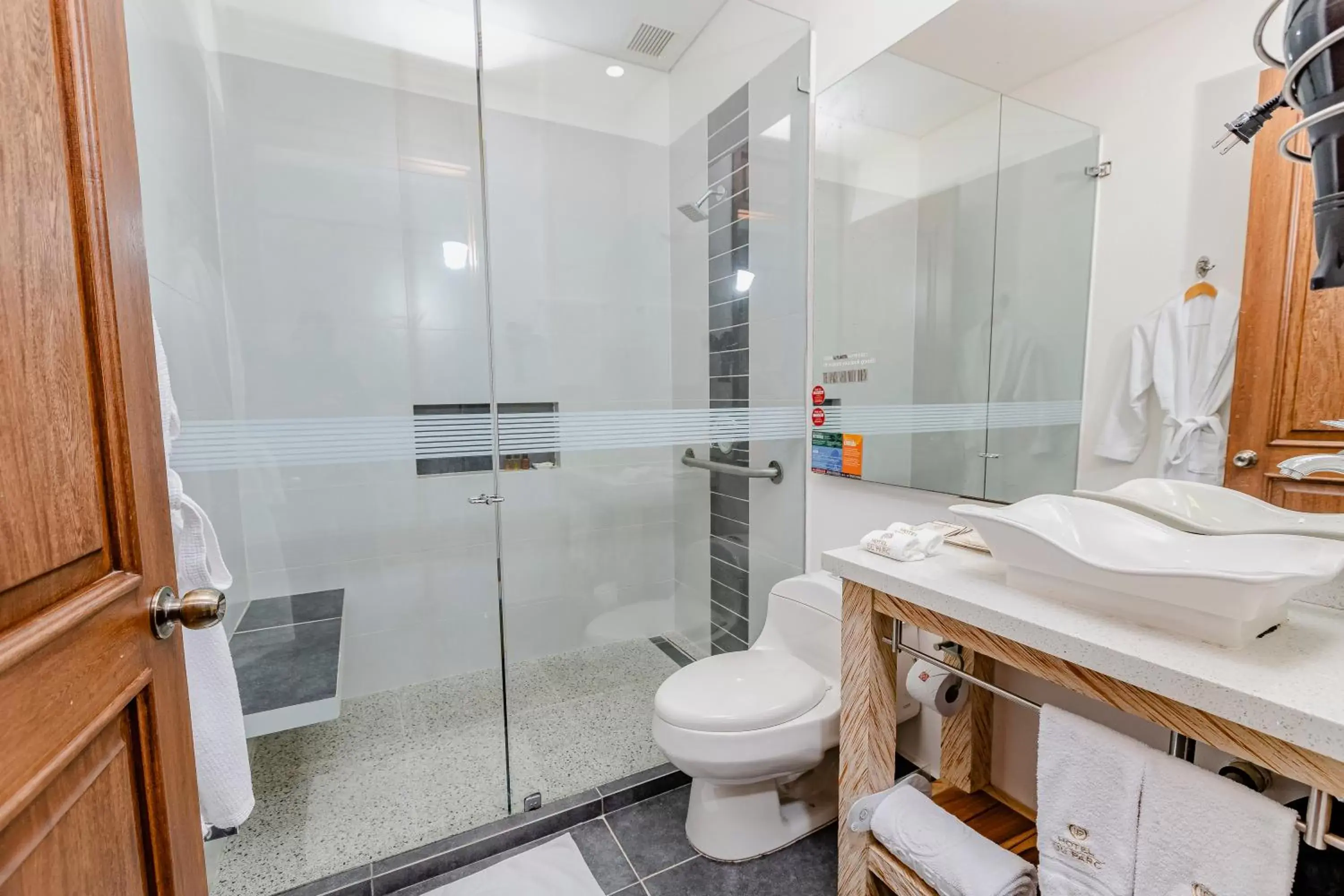 Bathroom in Hotel Du Parc