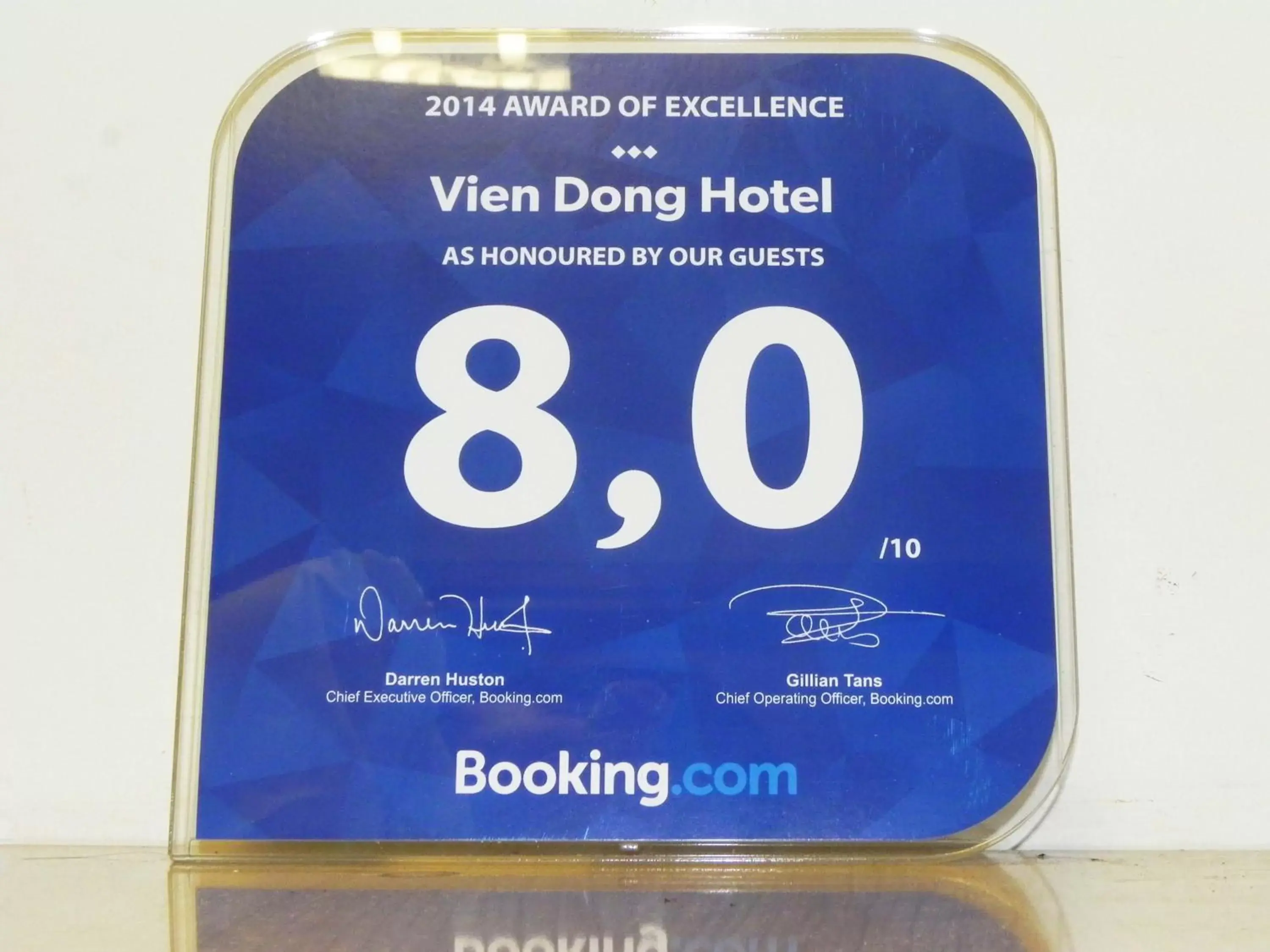 Certificate/Award in Vien Dong Hotel