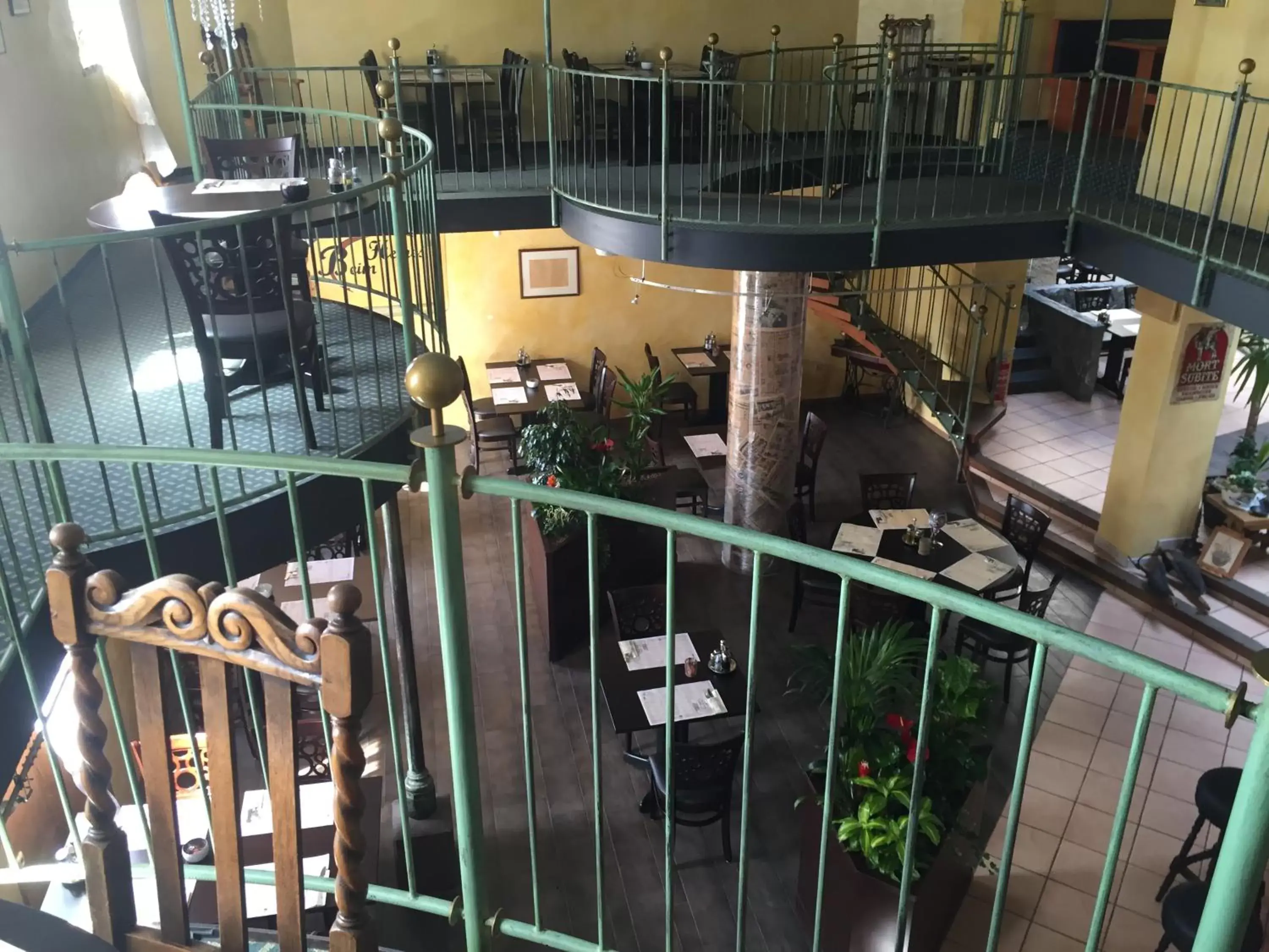 Restaurant/places to eat in Beim Heines Restaurant/places to eat in Beim Heines