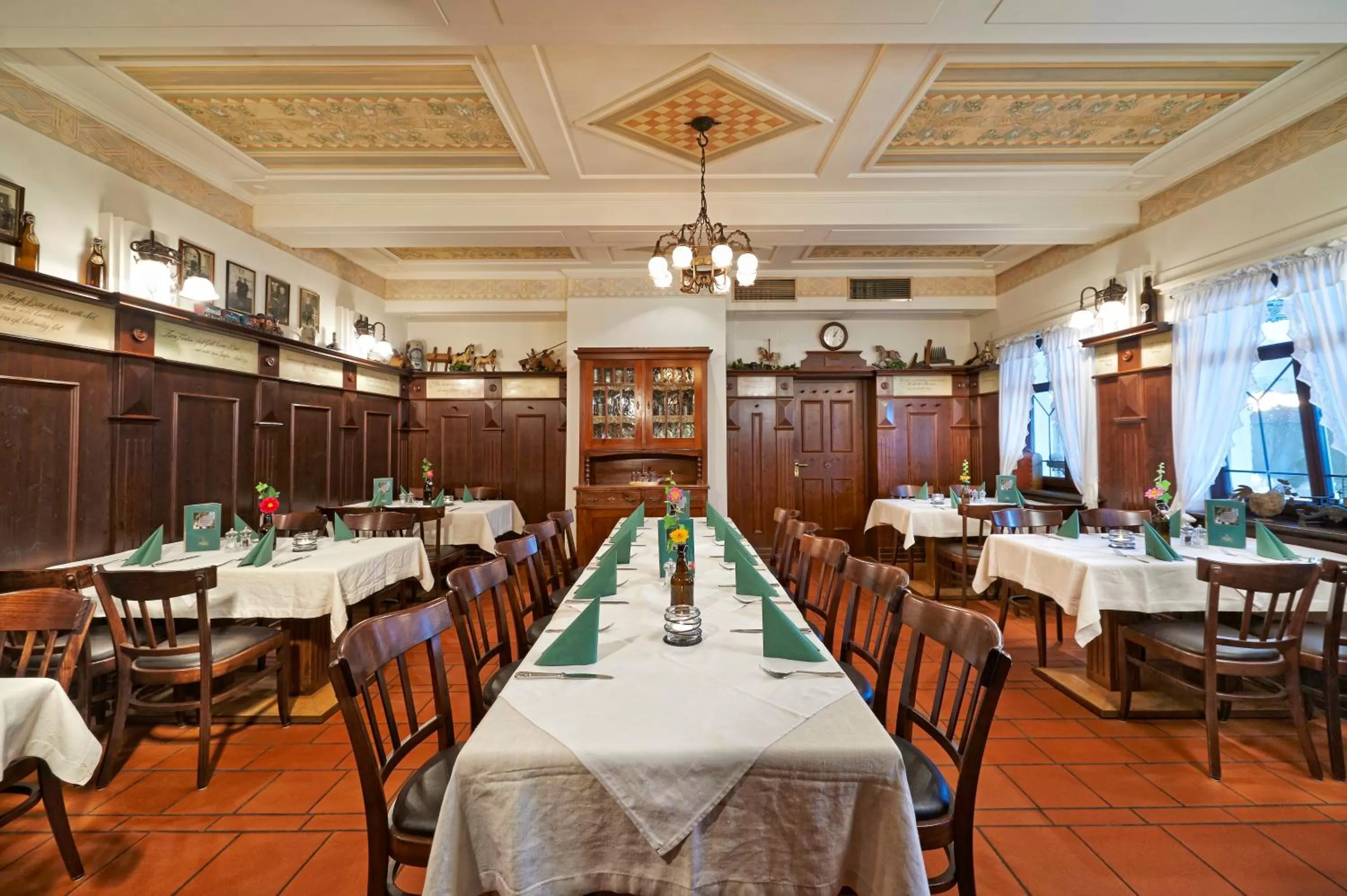 Restaurant/places to eat in Brauereigasthof Zum Löwenbräu