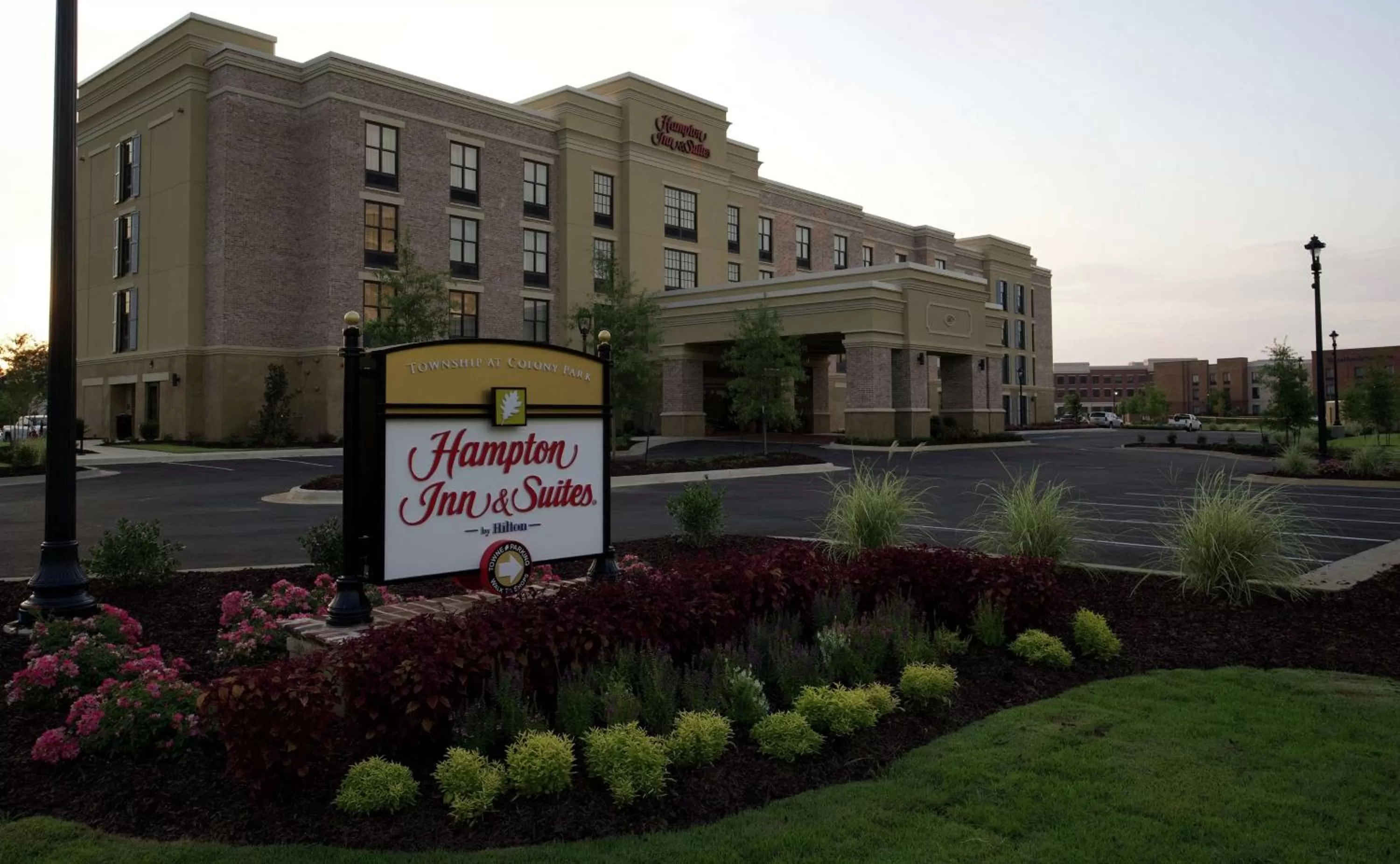 Property building in Hampton Inn & Suites Ridgeland
